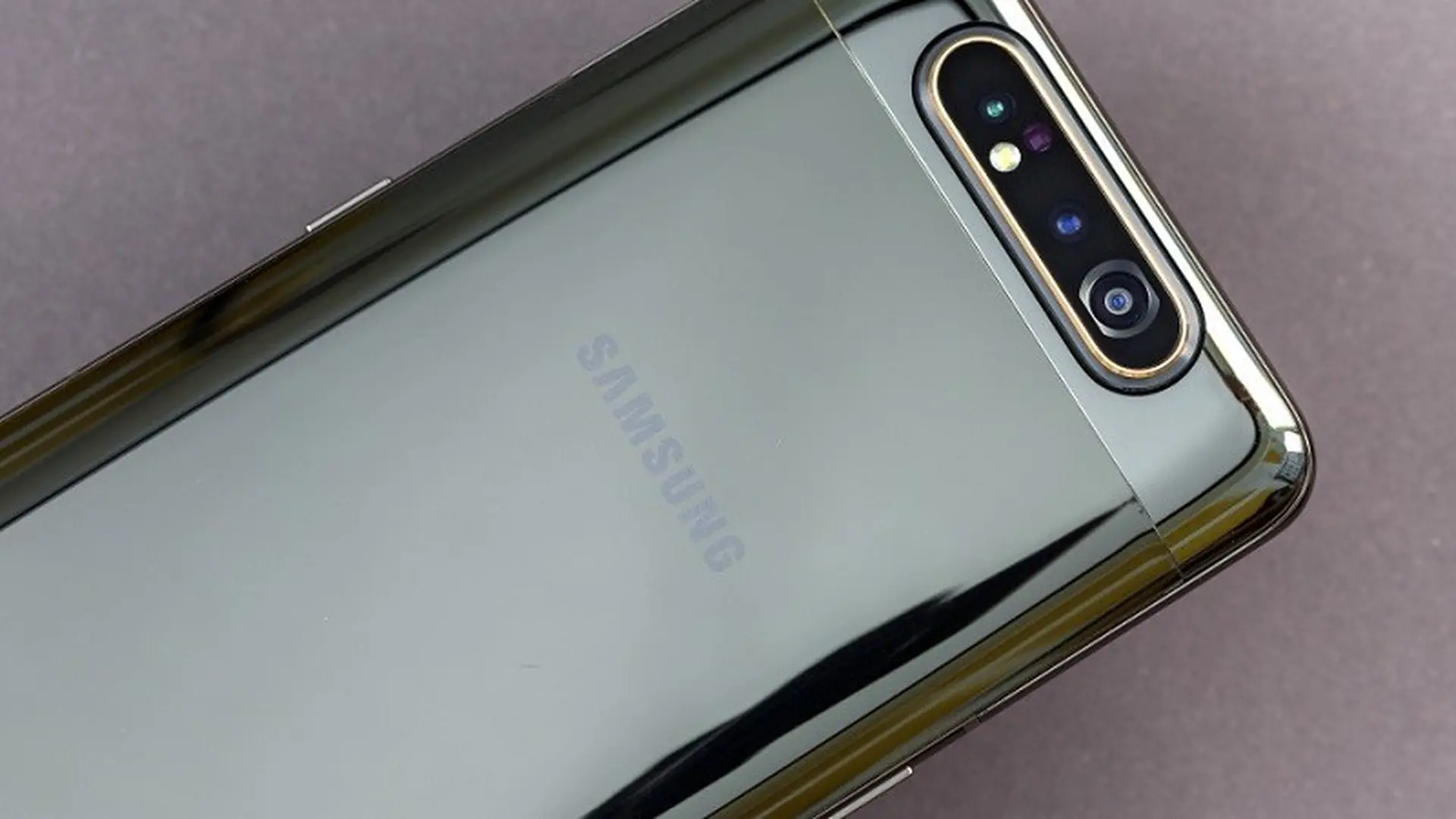 Samsung Galaxy A90 5G có thêm chứng nhận mới