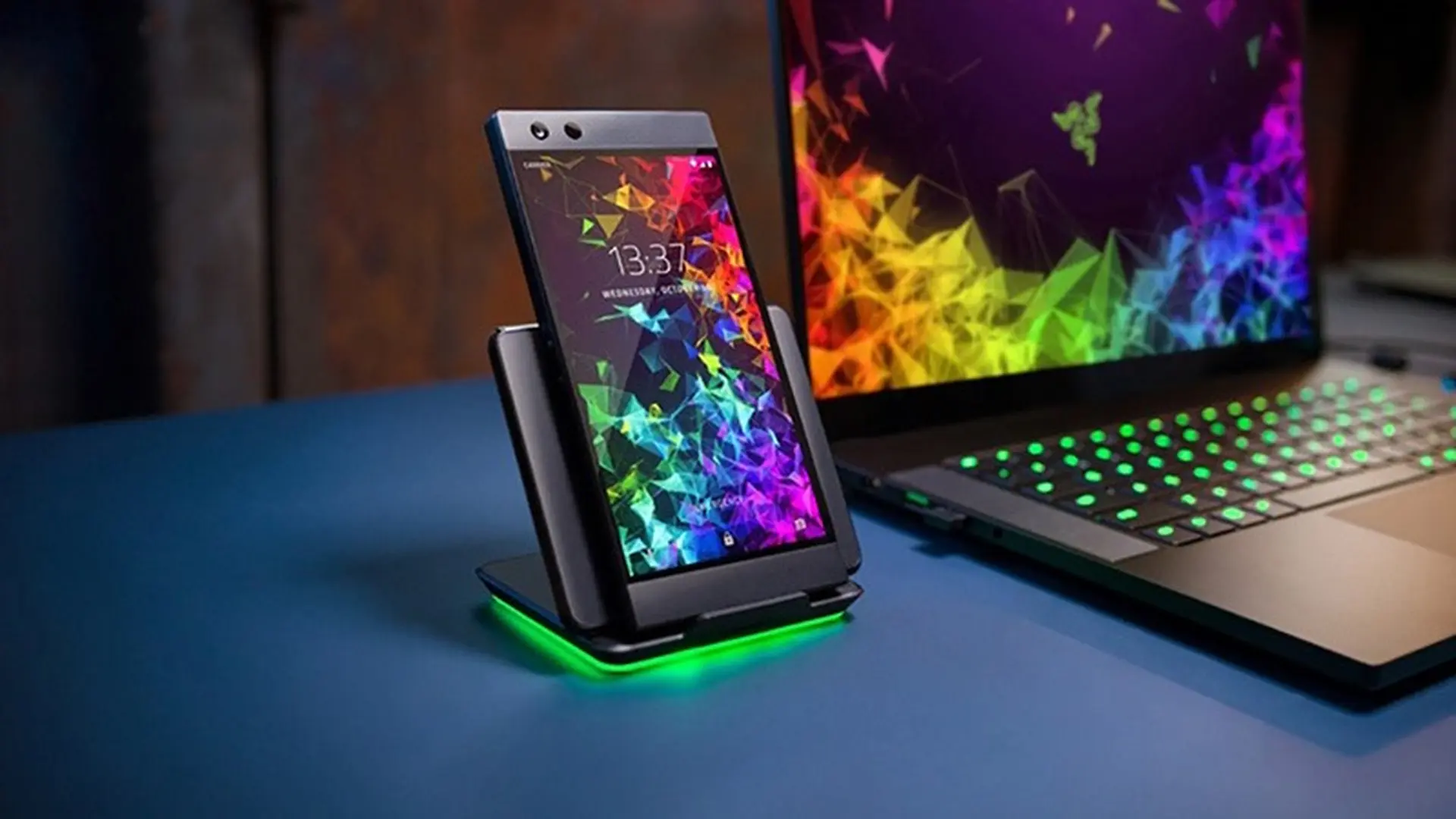 Nguyên mẫu Razer Phone 2 hỗ trợ hai SIM và bộ nhớ trong 512GB bất ngờ lộ diện