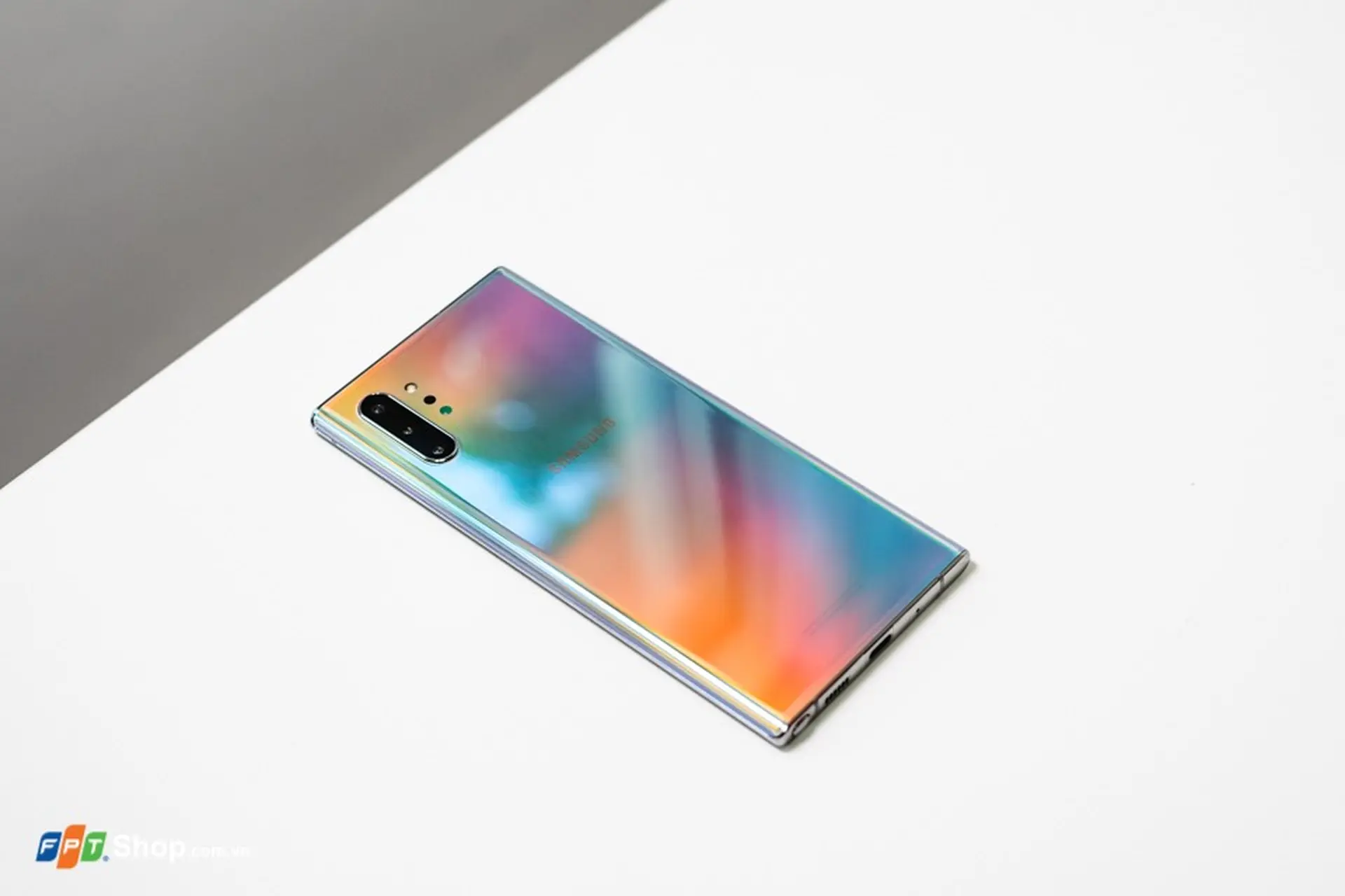 https://fptshop.com.vn/