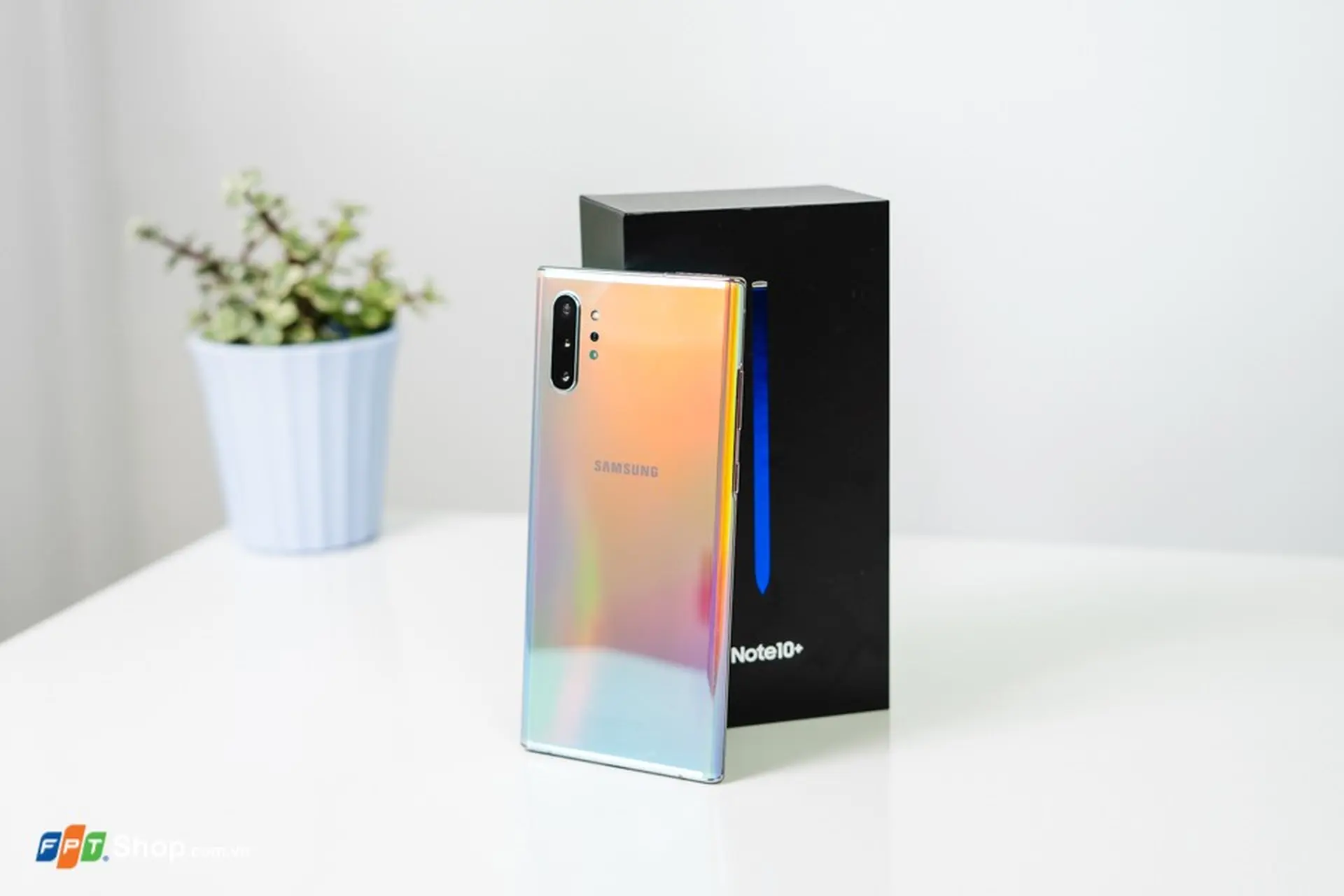 https://fptshop.com.vn/