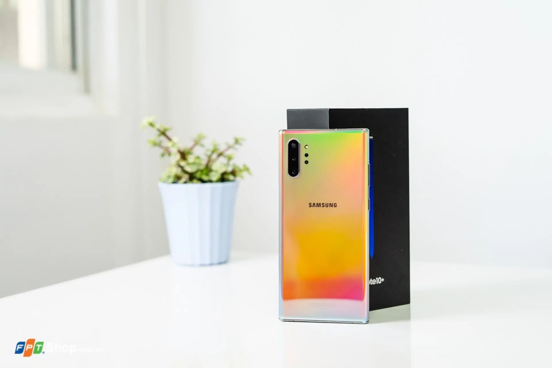https://fptshop.com.vn/