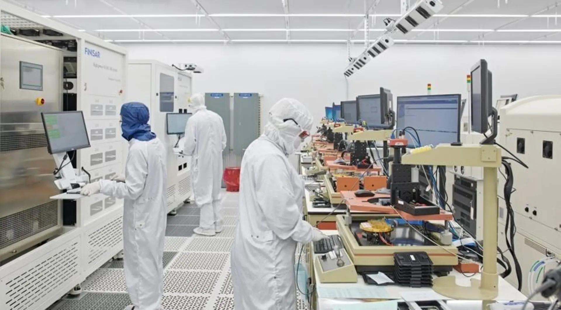 2.4 triệu người Mỹ có công việc phụ thuộc Apple