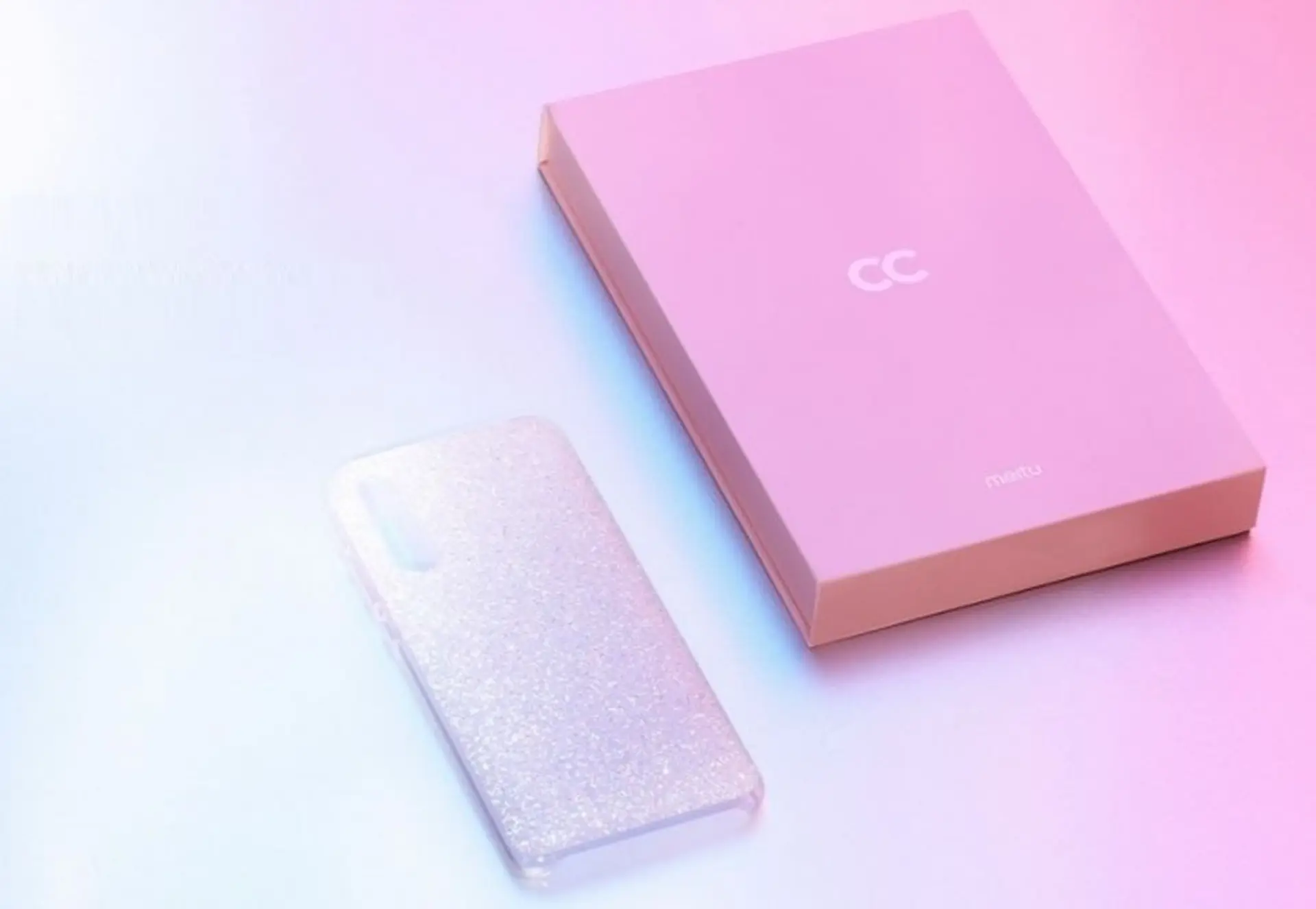 Xiaomi ra mắt ốp lưng Star Diamond "chính chủ" cho dòng Mi CC9, giá từ 1.6 triệu VNĐ