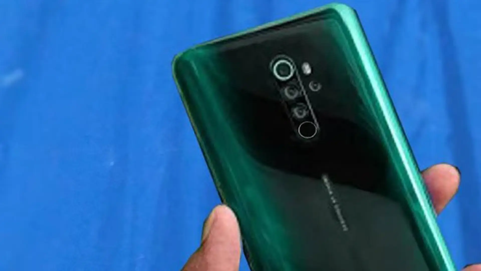 Redmi Note 8 Pro tiếp tục lộ diện ngoài đời thực với thiết kế mặt lưng ấn tượng