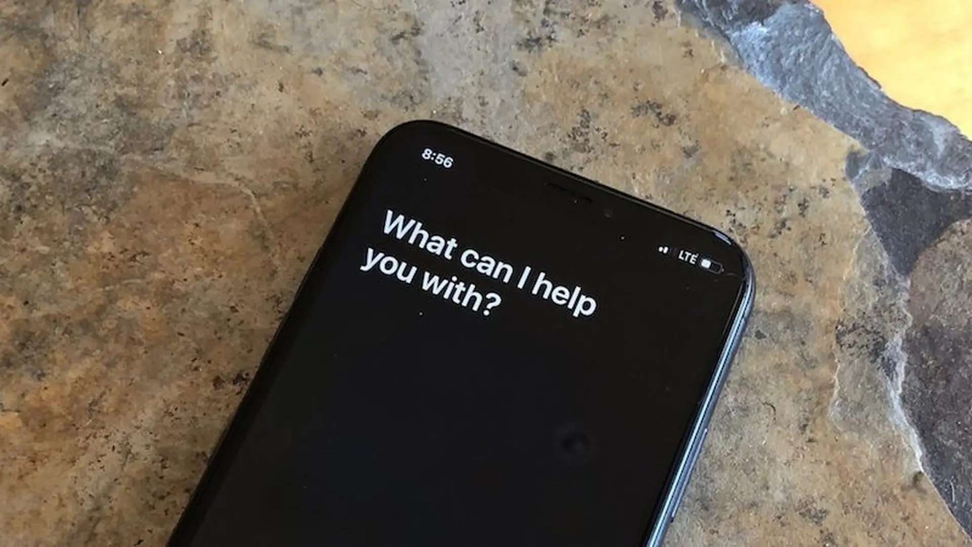 Apple sẽ tiếp tục chương trình phân loại âm thanh từ Siri vào cuối mùa thu này