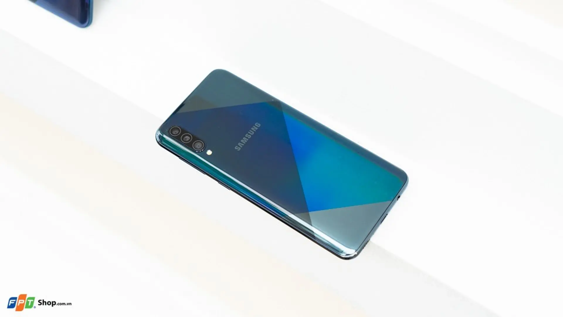 https://fptshop.com.vn/