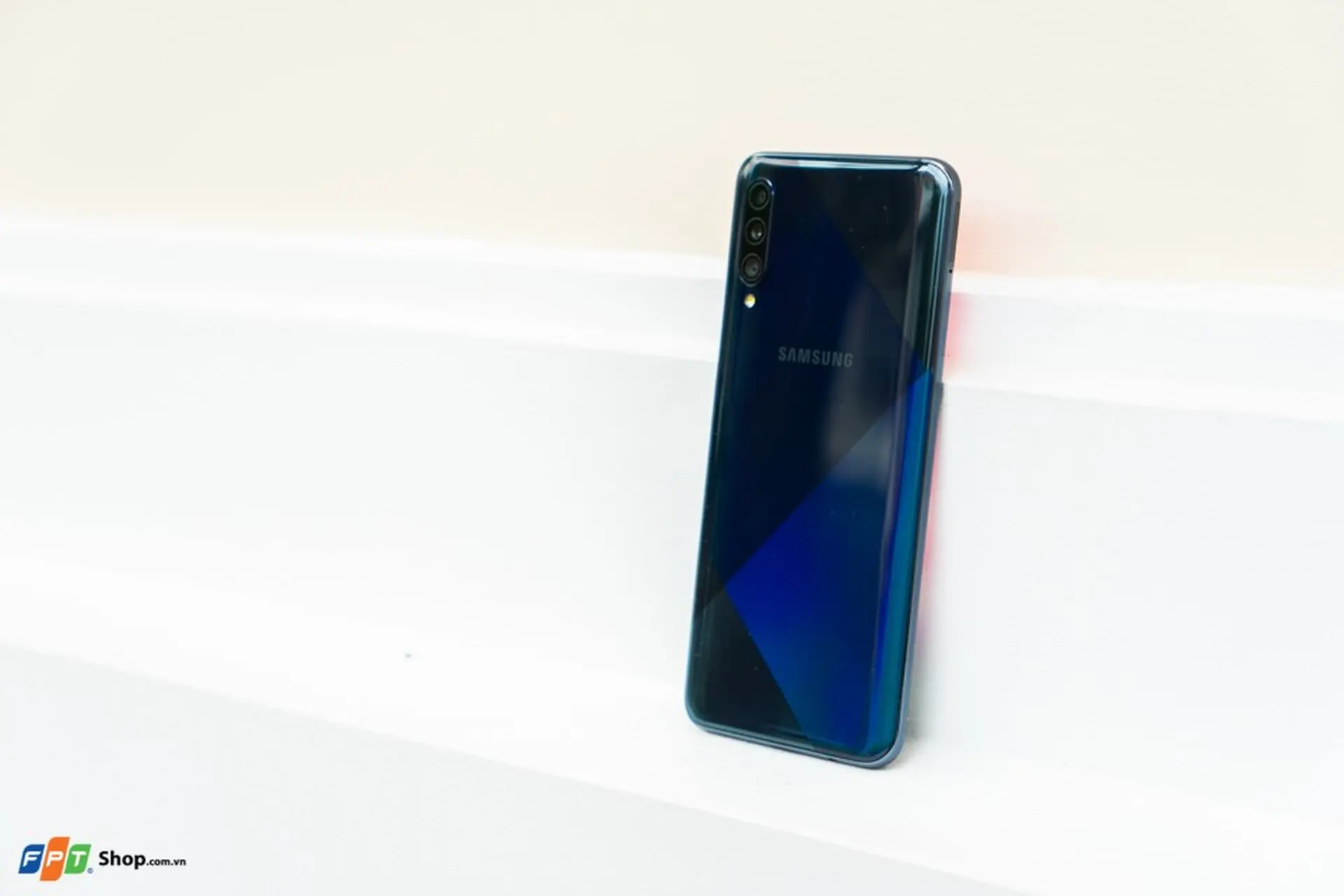 https://fptshop.com.vn/