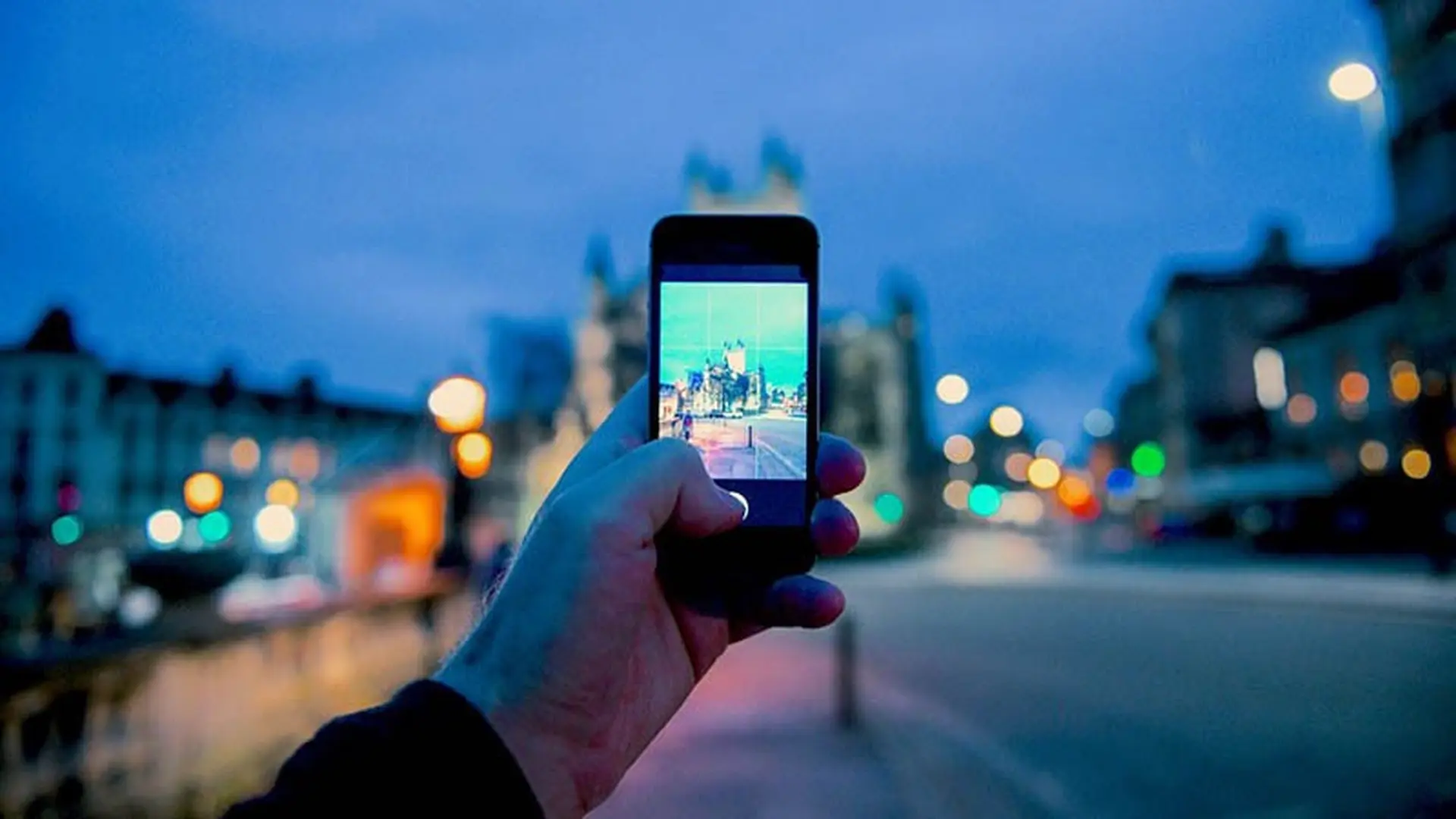 5 cách chụp ảnh thiếu sáng trên iPhone đẹp hơn 