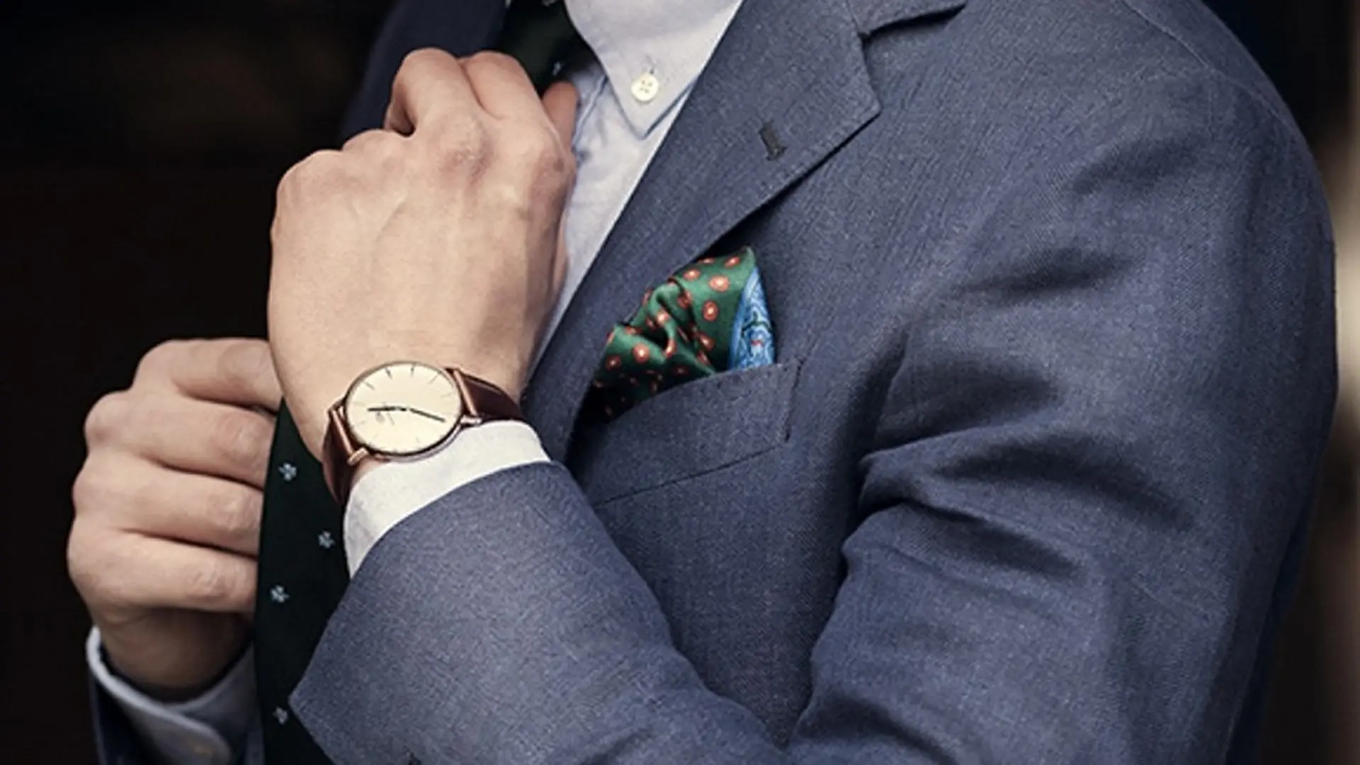 Những tiêu chí chọn đồng hồ phù hợp cho giới công sở