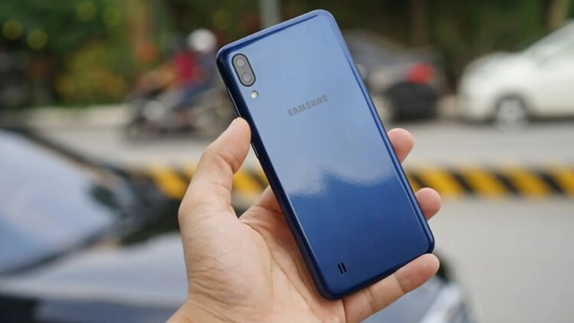 Samsung Galaxy M10s sẽ có màn hình AMOLED, camera góc siêu rộng và sạc nhanh