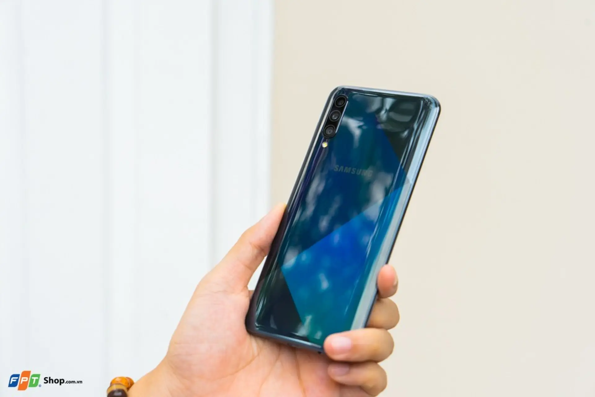 Gói quà tặng Galaxy độc quyền dành cho khách hàng chọn mua Galaxy A50s tại FPT Shop