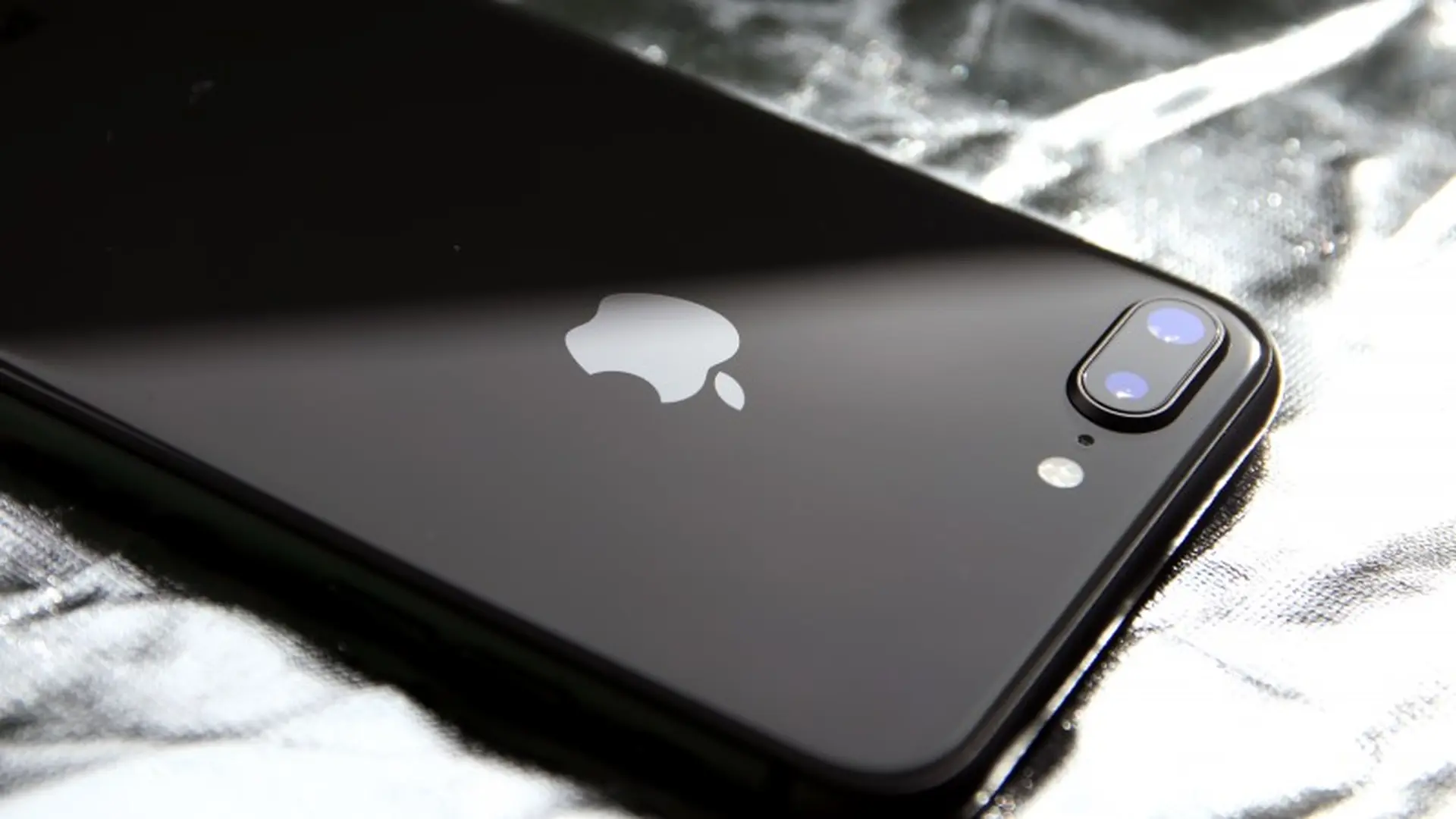 iPhone 8 Plus (256GB) giảm siêu khủng lến tới 3 triệu, đợi chờ gì nữa?