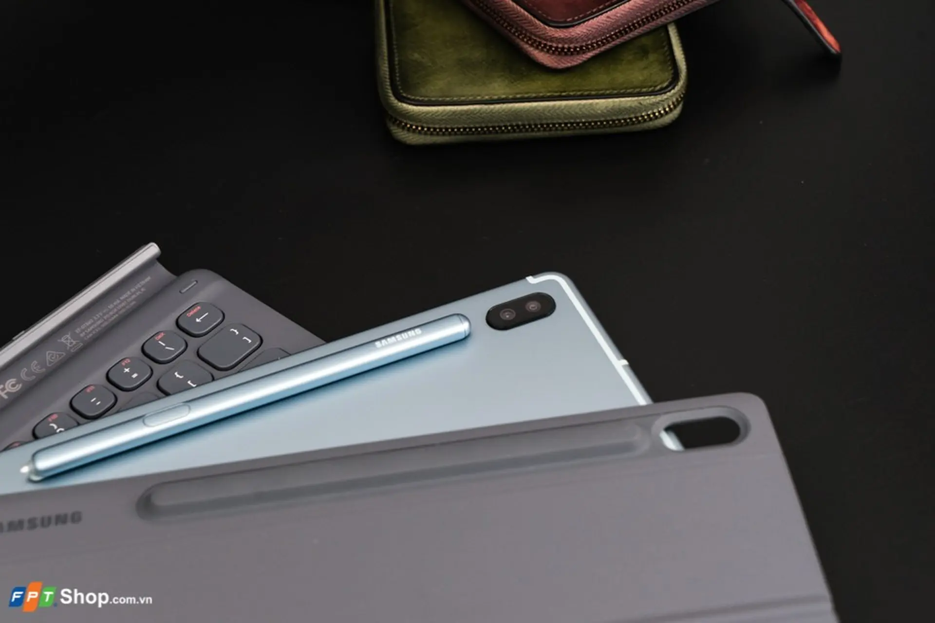 https://fptshop.com.vn/