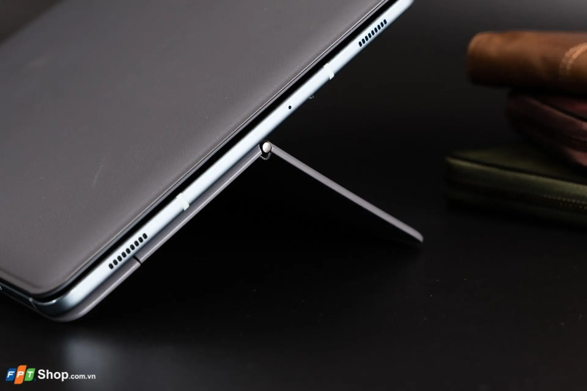 https://fptshop.com.vn/
