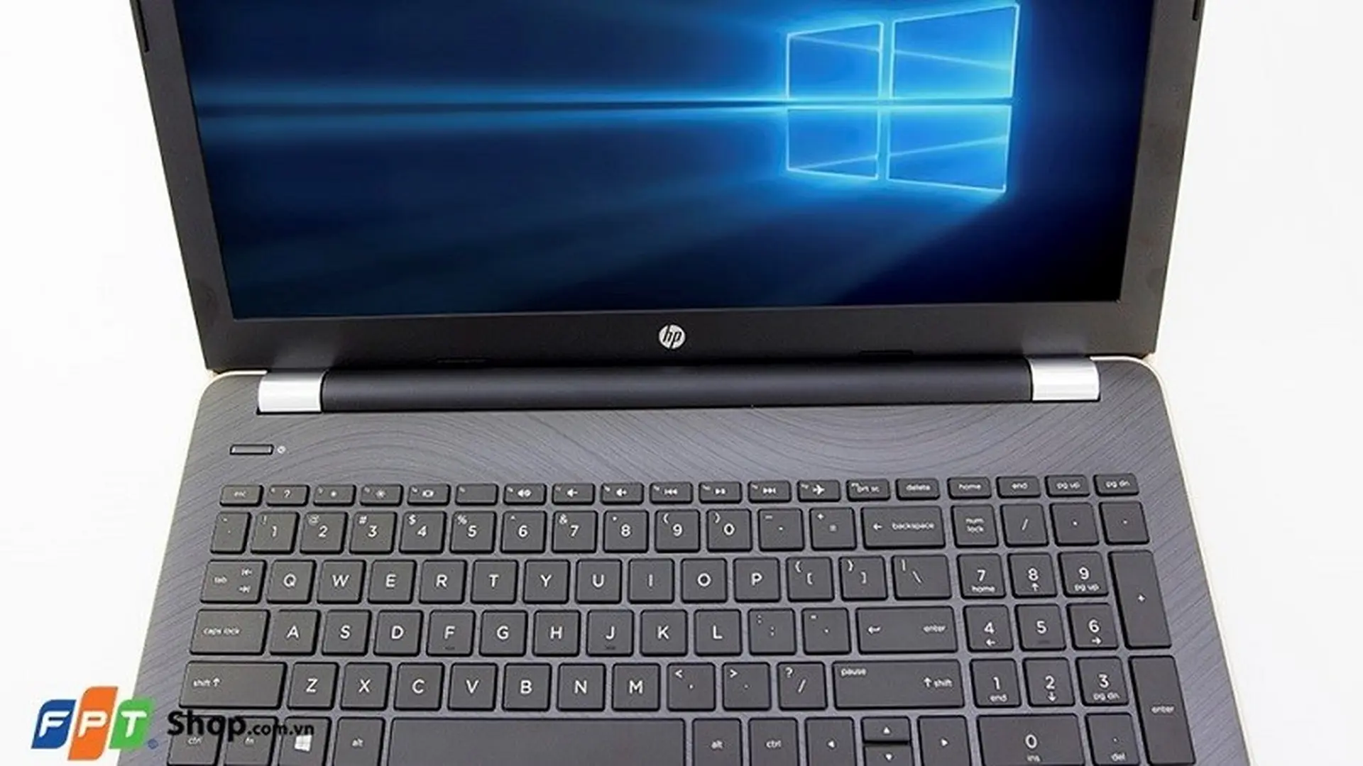 Laptop dưới 10 triệu màn hình lớn 15.6 inch có card rời 2GB, bạn tin nổi không?