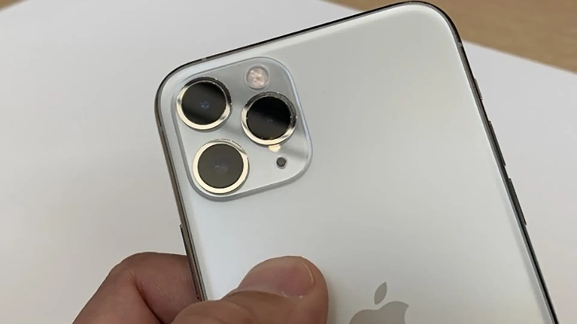 iPhone 11 Pro có thể đi kèm với 6GB RAM