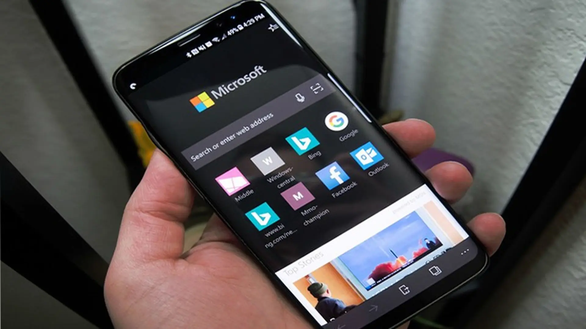 Microsoft Edge bổ sung Dark Mode theo mặc định trên Android 10