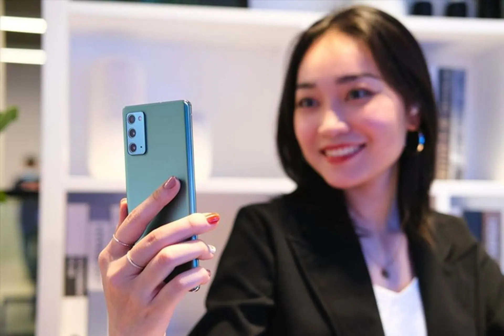 Samsung Galaxy Note 20 Ultra nhận cập nhật mới: Cải tiến pin, camera và hơn thế nữa!