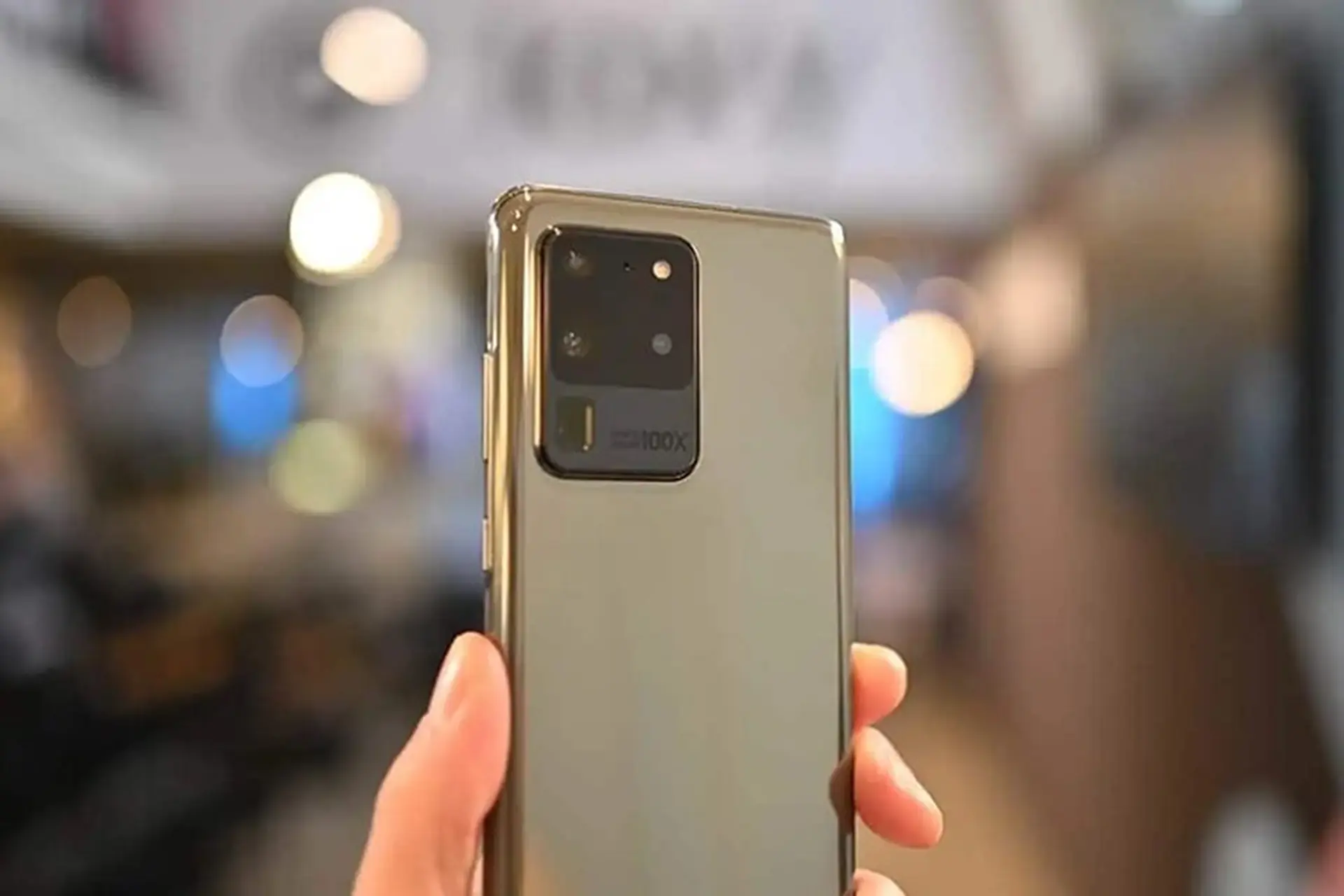 Tin đồn: Samsung Galaxy S21 Ultra sẽ ra mắt với 5 camera sau, sạc nhanh 65W