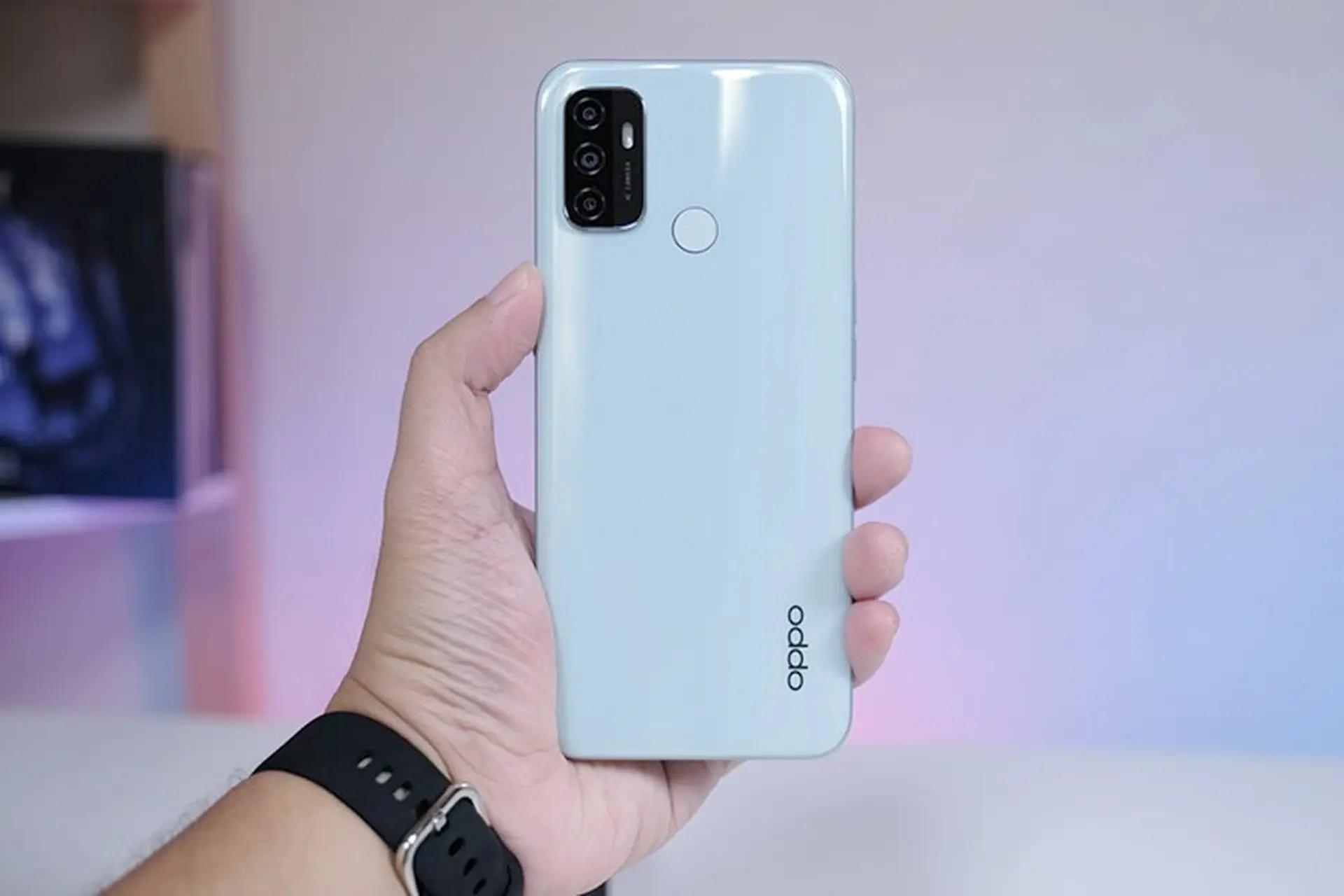 Trên tay OPPO A33 2020: Màn 90Hz, pin 5.000 mAh, 3 camera sau, giá 3.8 triệu