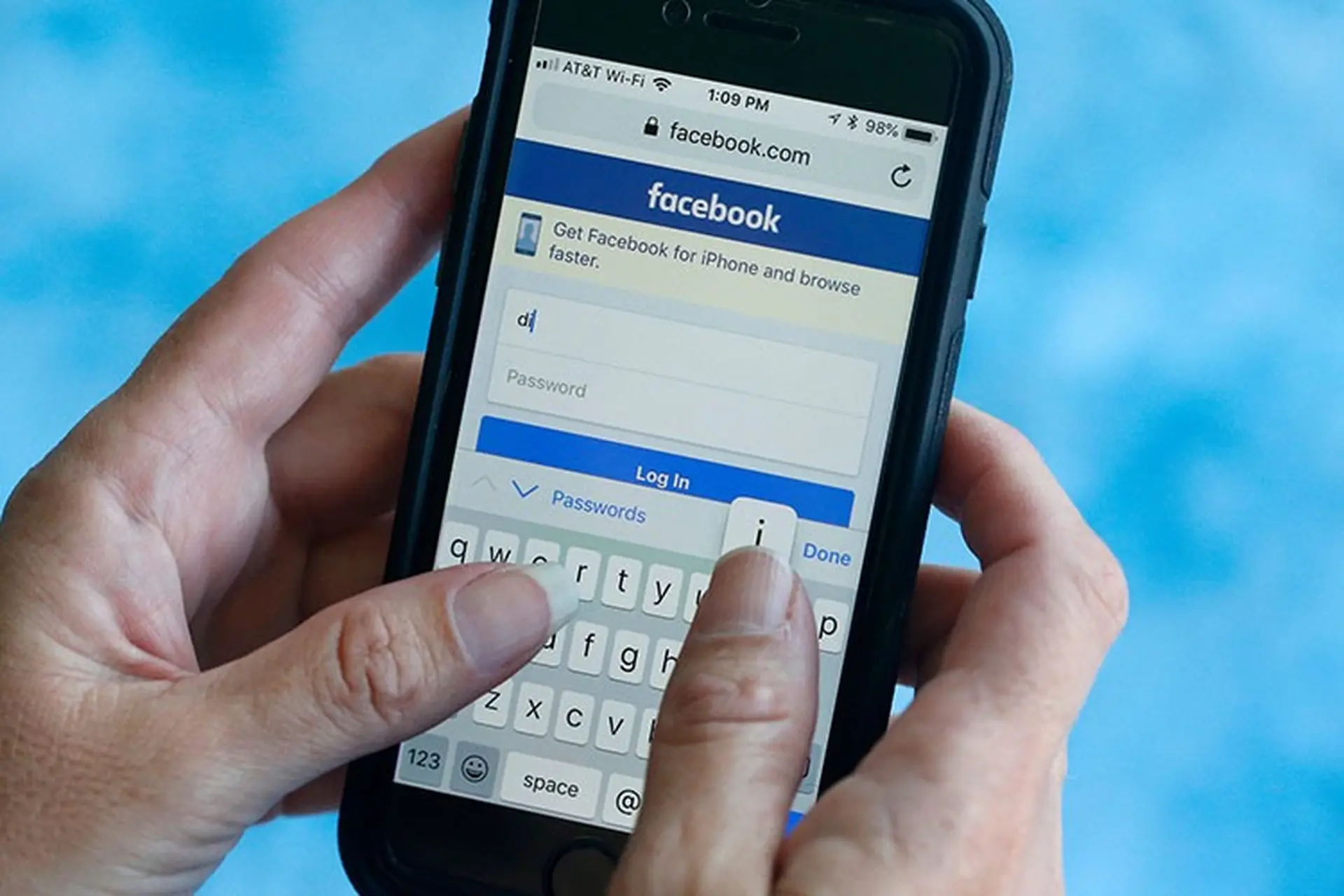 Cảnh báo thủ thuật hack Facebook mới đánh vào trí tò mò của bạn