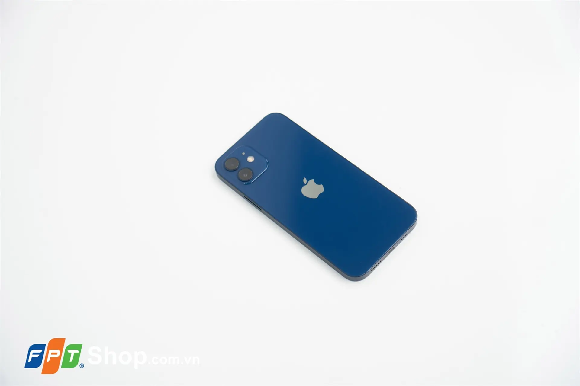 iPhone 12 là smartphone 5G bán chạy nhất thế giới