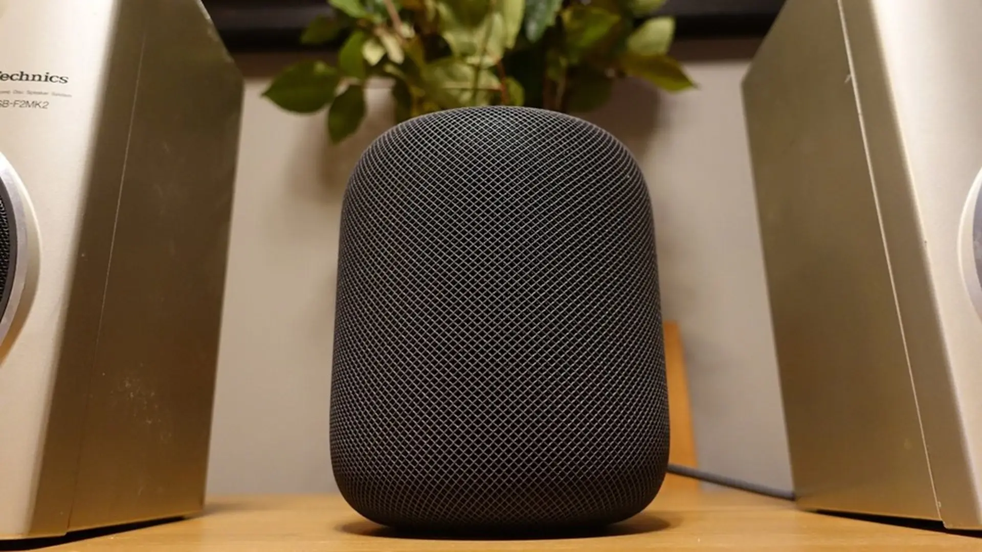 Cách sử dụng Siri để tìm và nghe nhạc trên HomePod