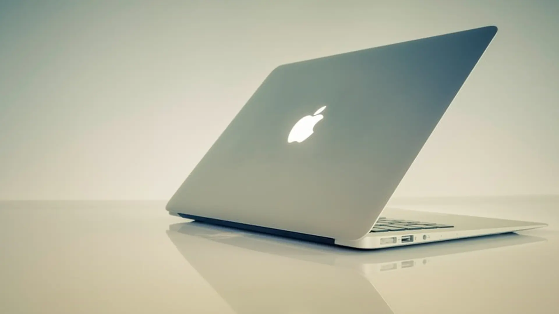 Sử dụng camera tích hợp trên macOS Catalina