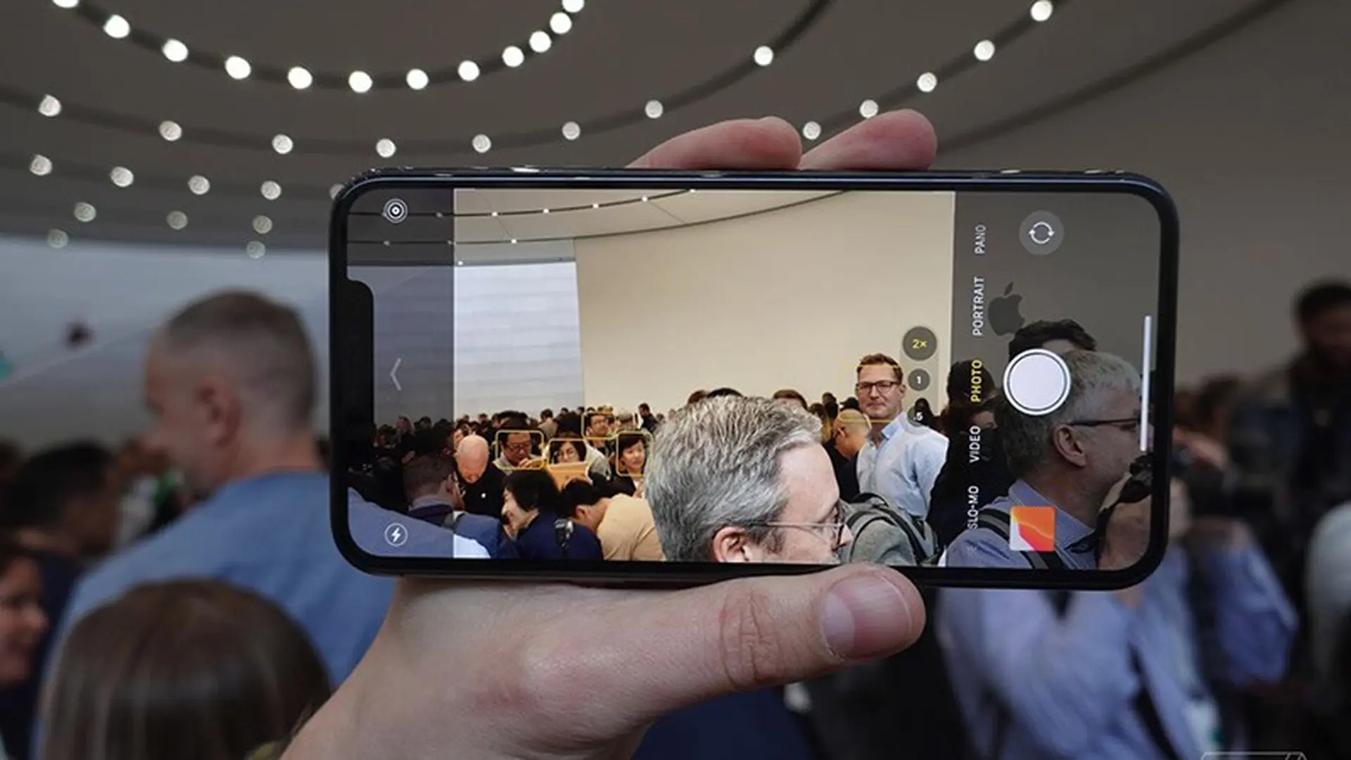 Apple tổ chức cuộc thi chụp ảnh bằng chế độ Night Mode trên iPhone 11 series