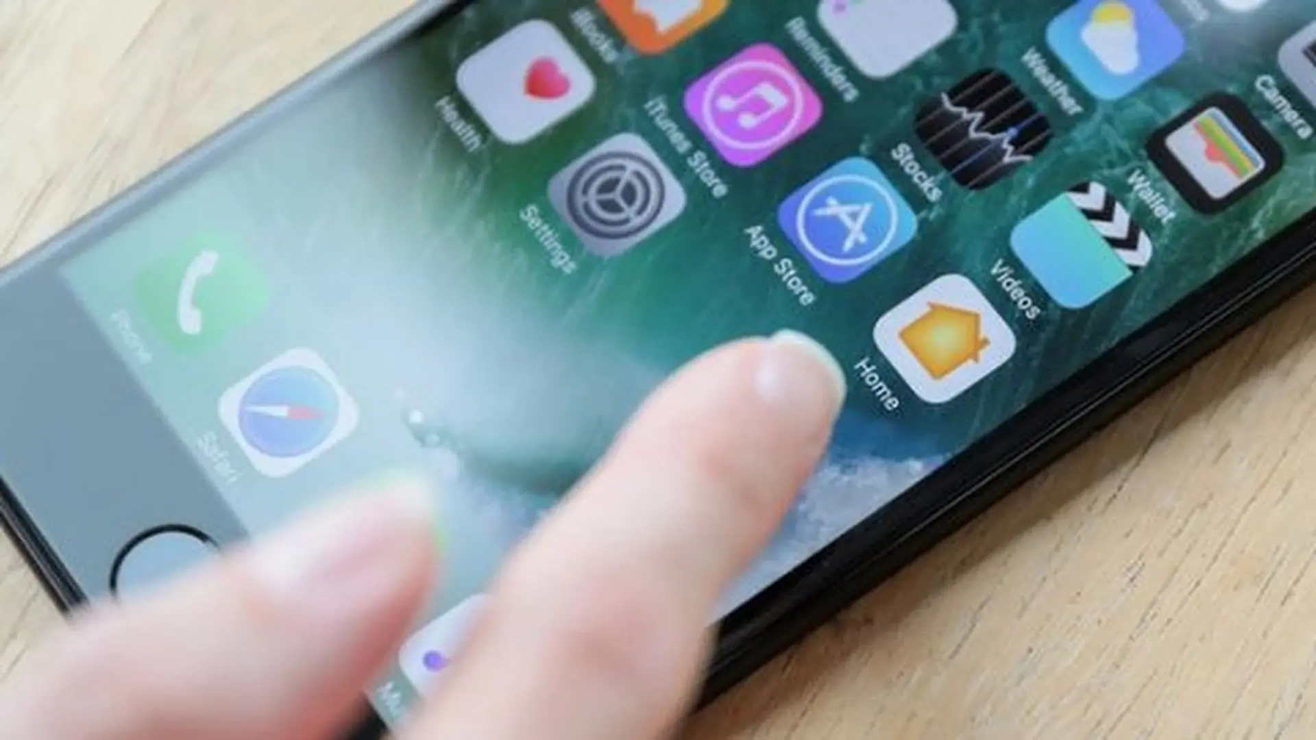 Apple lập kỷ lục mới trên doanh thu App Store trong ngày đầu năm mới