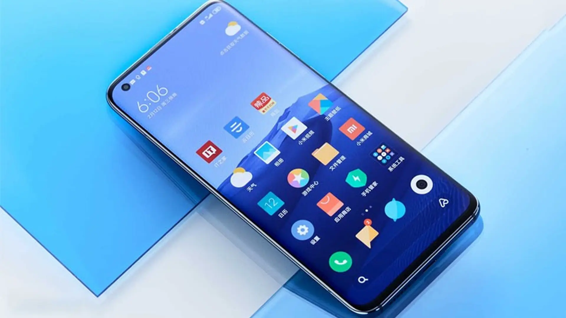 Mời các bạn tải về bộ hình nền mặc định đầy sắc màu từ Xiaomi Mi 10 