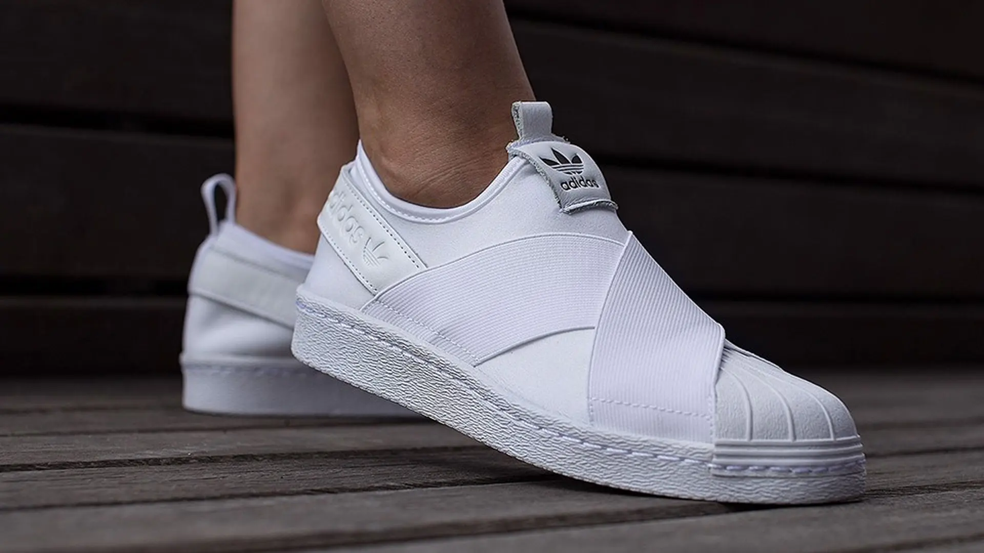 Làm mới gu thời trang của bạn với những đôi giày Slip-On tiện dụng