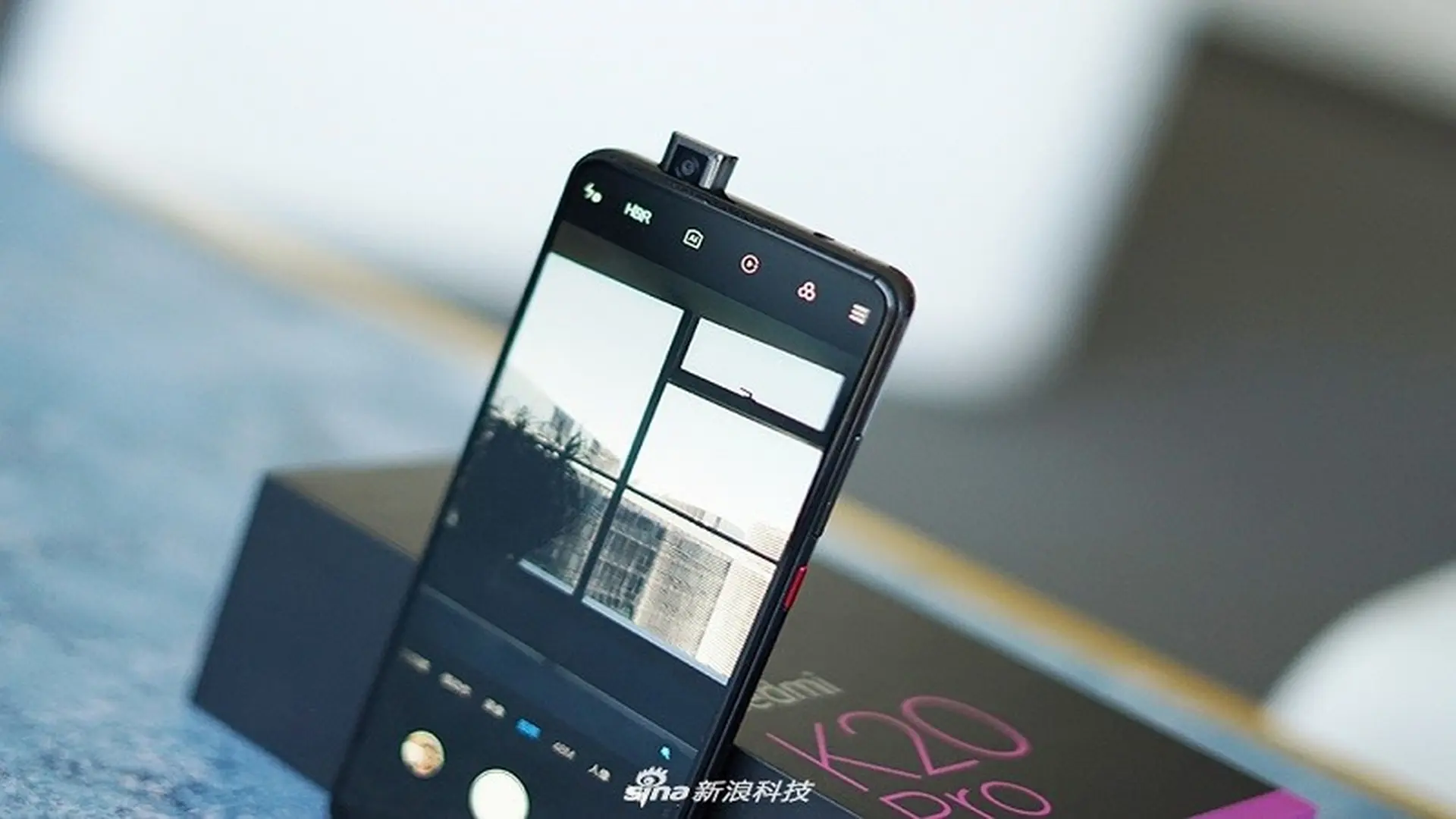 Poster của Redmi K30 Pro xác nhận máy trang bị Snapdragon 865, kết nối 5G