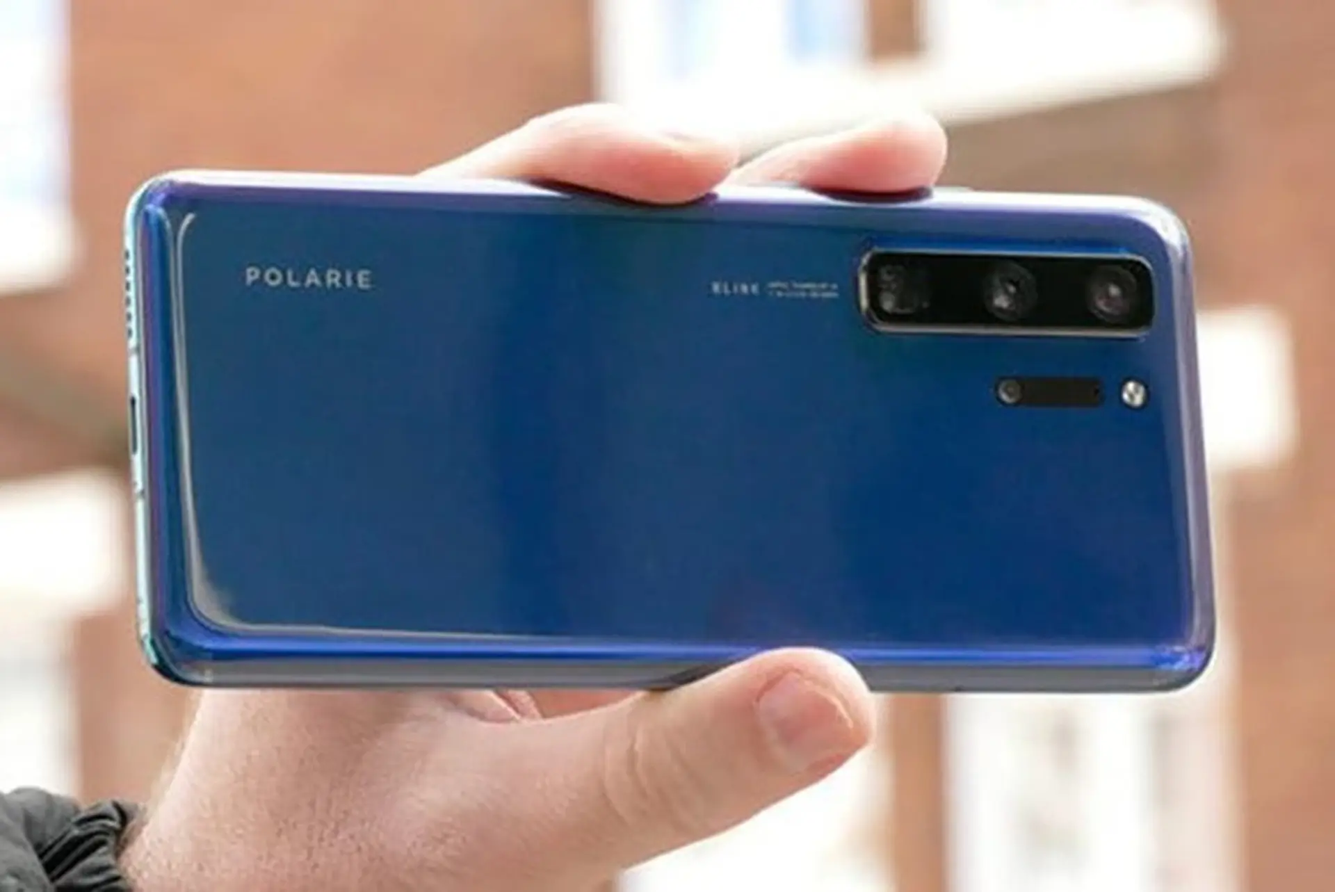 Huawei P40 Pro bất ngờ lộ ảnh trên tay trước ngày ra mắt