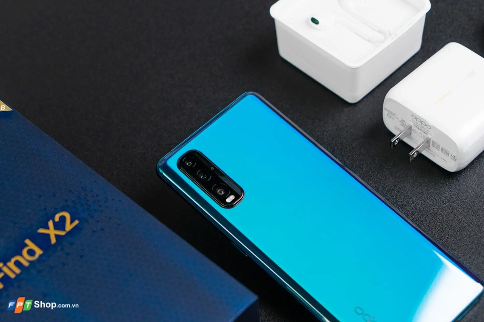 https://fptshop.com.vn/