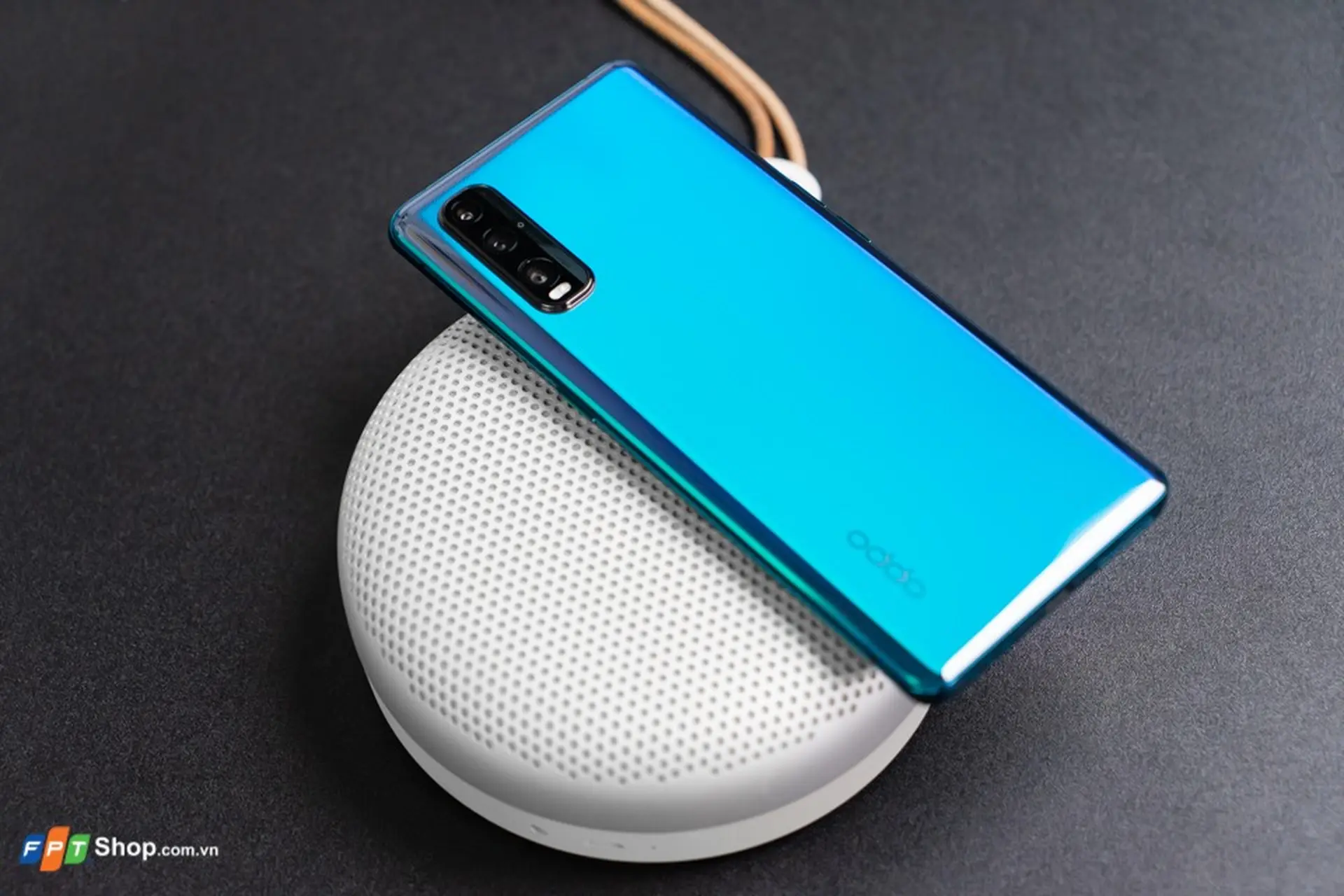 https://fptshop.com.vn/