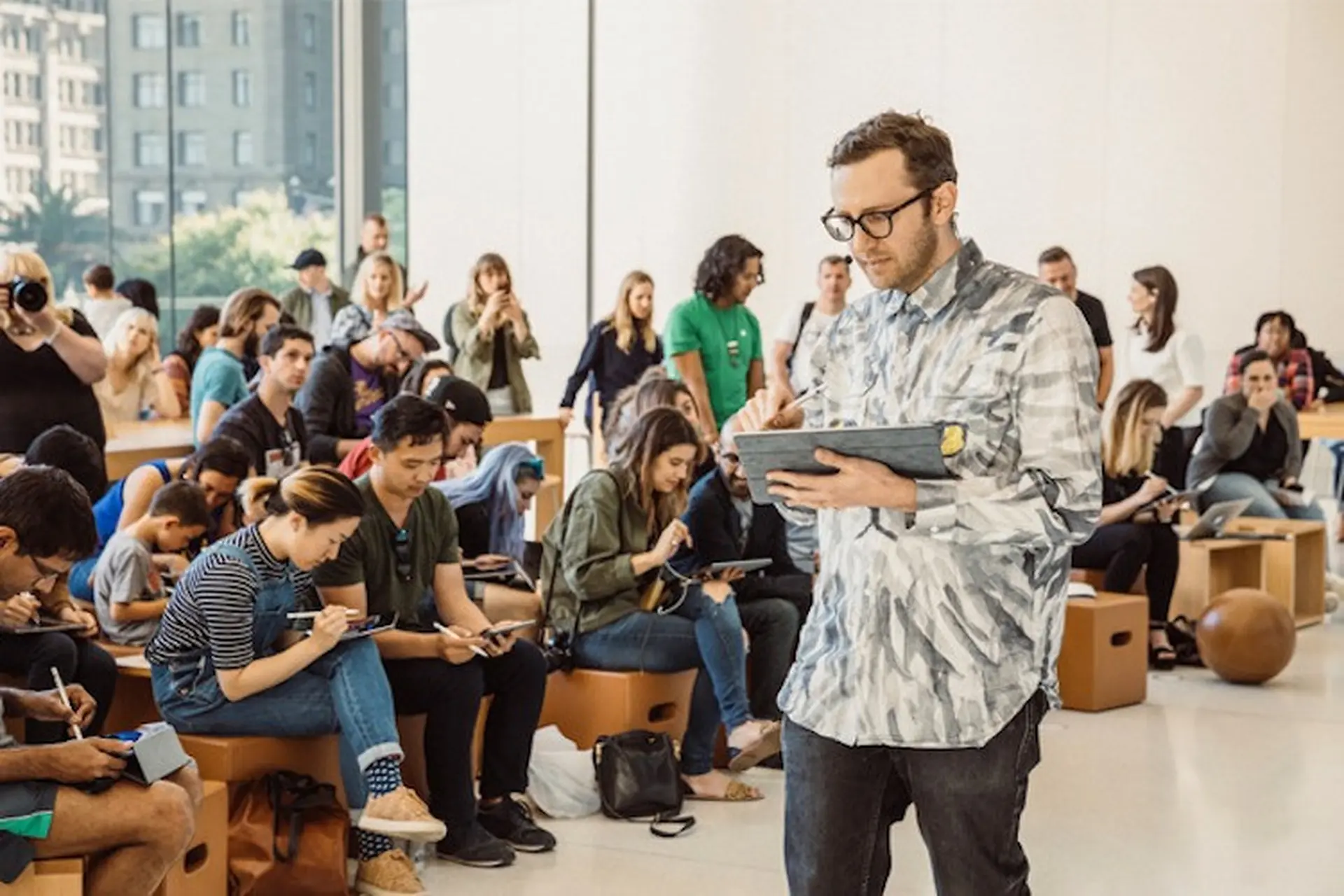 Chương trình "Today at Apple" sẽ bị hoãn tới ngày 5/4