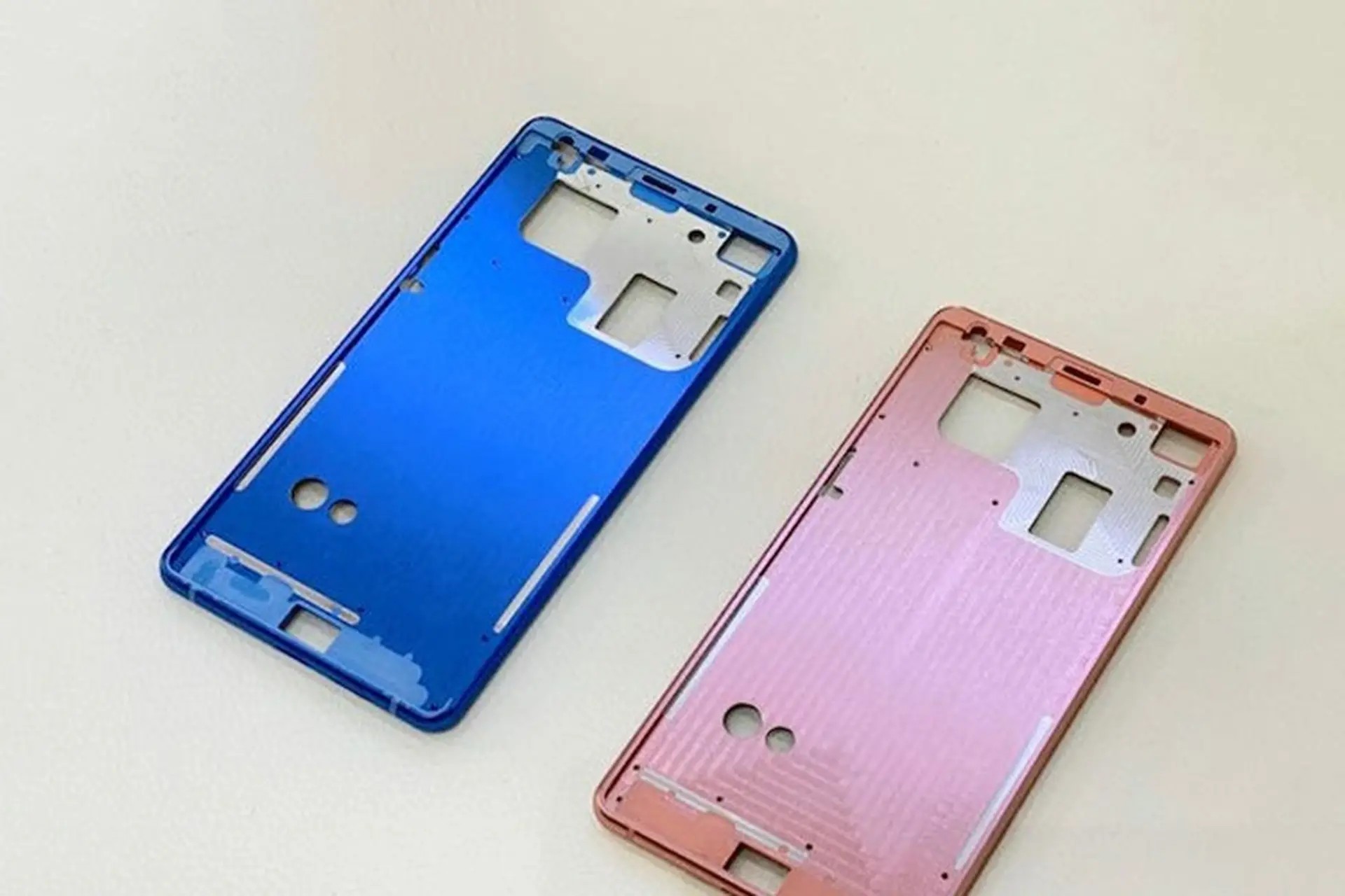 Để tăng tính hấp dẫn, năm nay Bphone 4 sẽ trình làng với 4 màu sắc tùy chọn