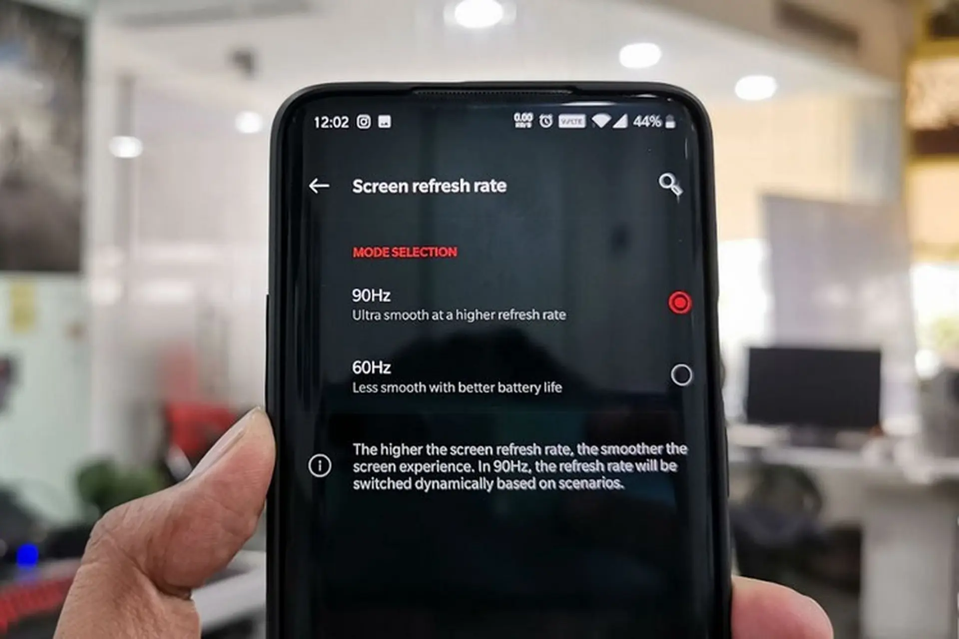 Giải mã khái niệm màn hình 120Hz và màn hình 60Hz