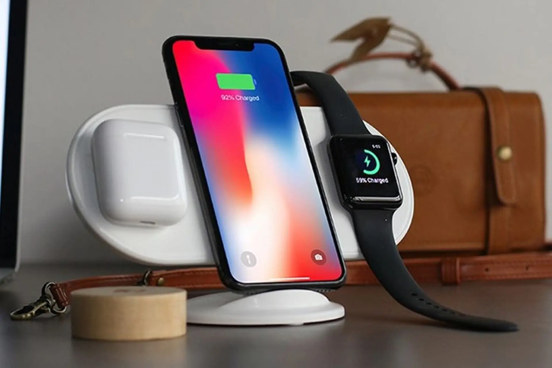 Apple sẵn sàng cho màn tái xuất của đế sạc không dây AirPower