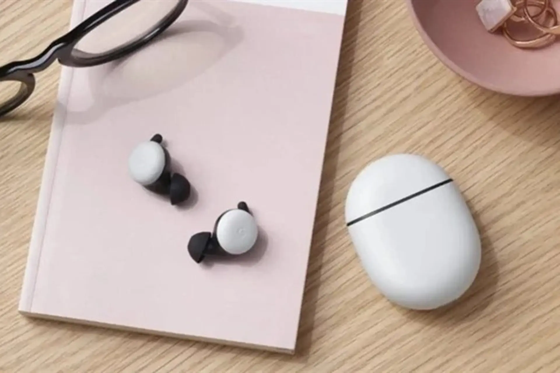 Google Pixel Buds (2020) được phát hiện trên NCC, dự kiến ​​ra mắt vào quý 3