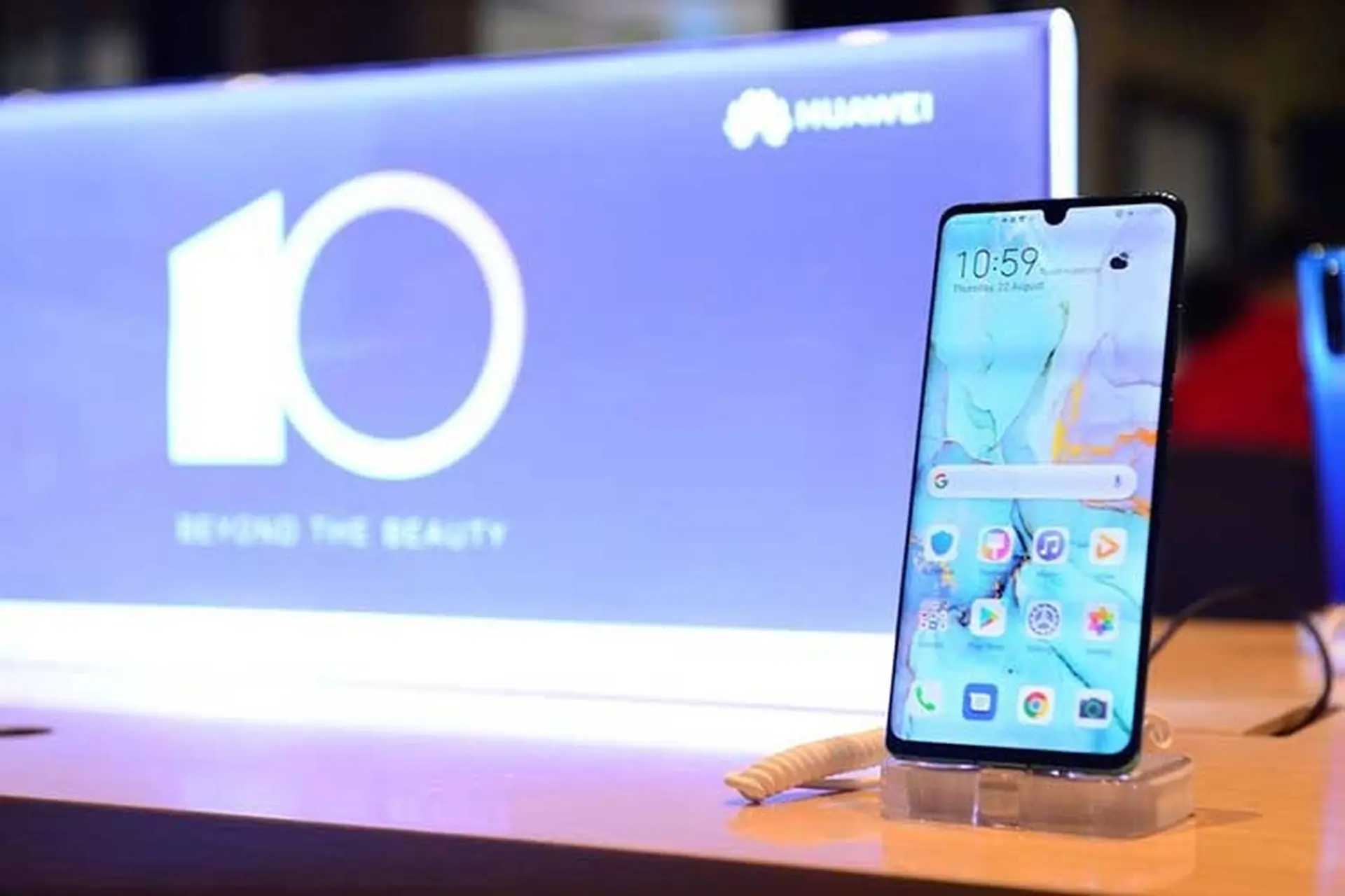 EMUI 10 hiện được cài đặt trên 100 triệu thiết bị trên toàn cầu