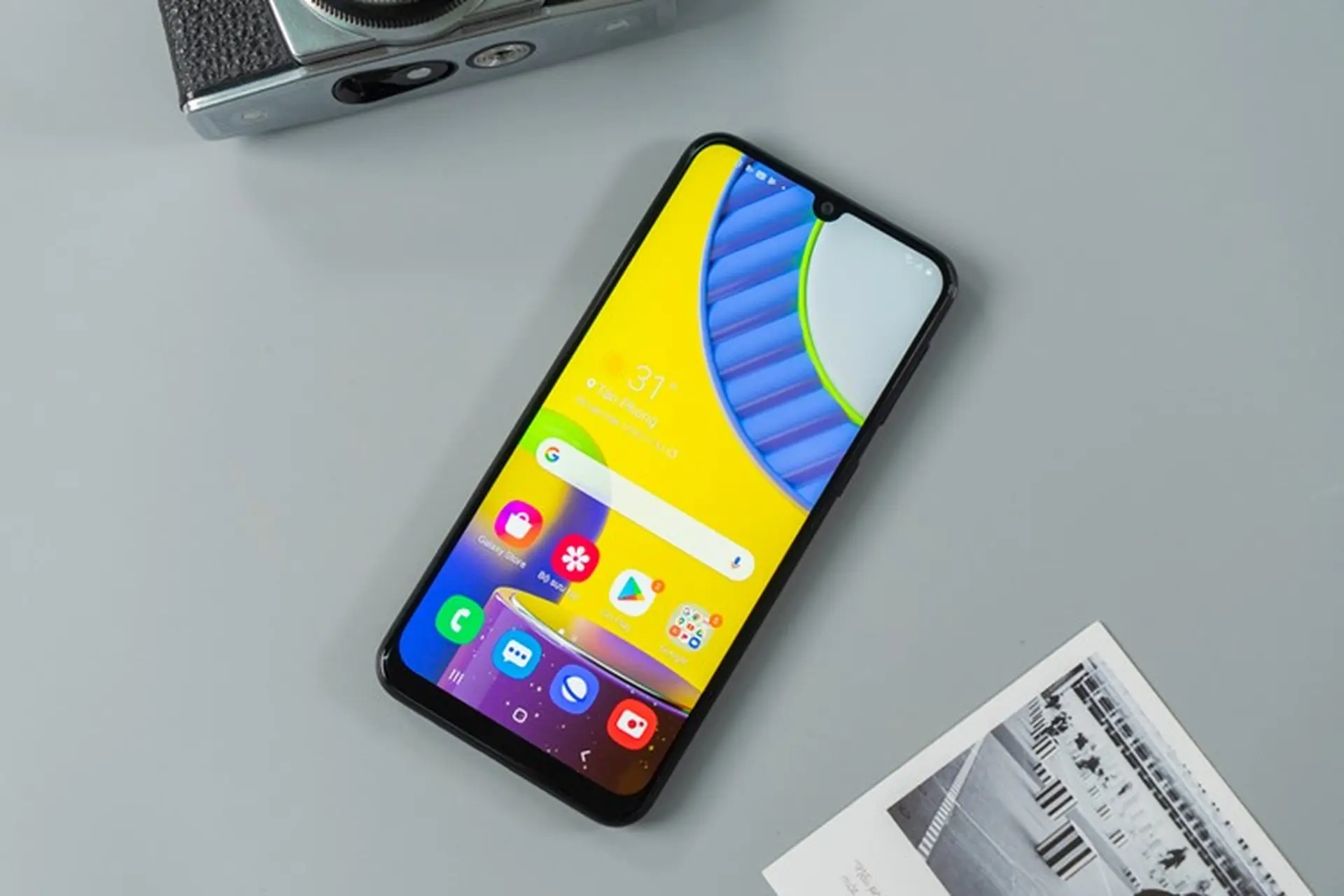 Samsung Galaxy M31 chính thức mở bán, giá “ngon”, giảm thêm 300k