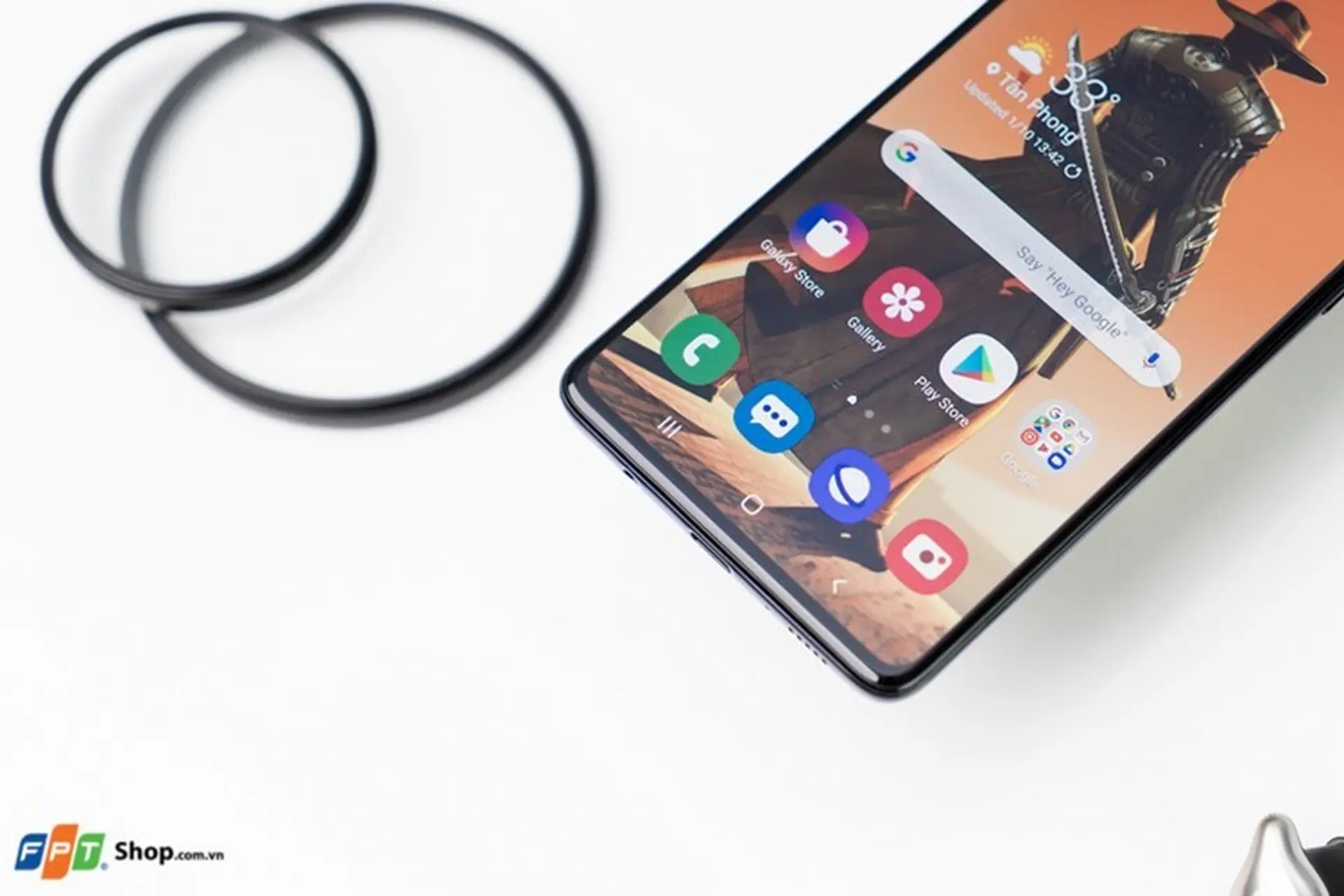 Đánh giá Samsung Galaxy A71 sau hai tháng sử dụng: "tốt gỗ tốt cả nước sơn"