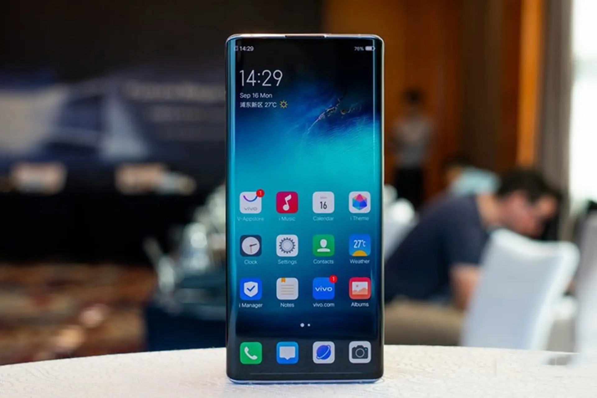 Báo cáo: Vivo NEX 3S 5G sắp ra mắt với màn hình “thác nước”, chip Snapdragon 865