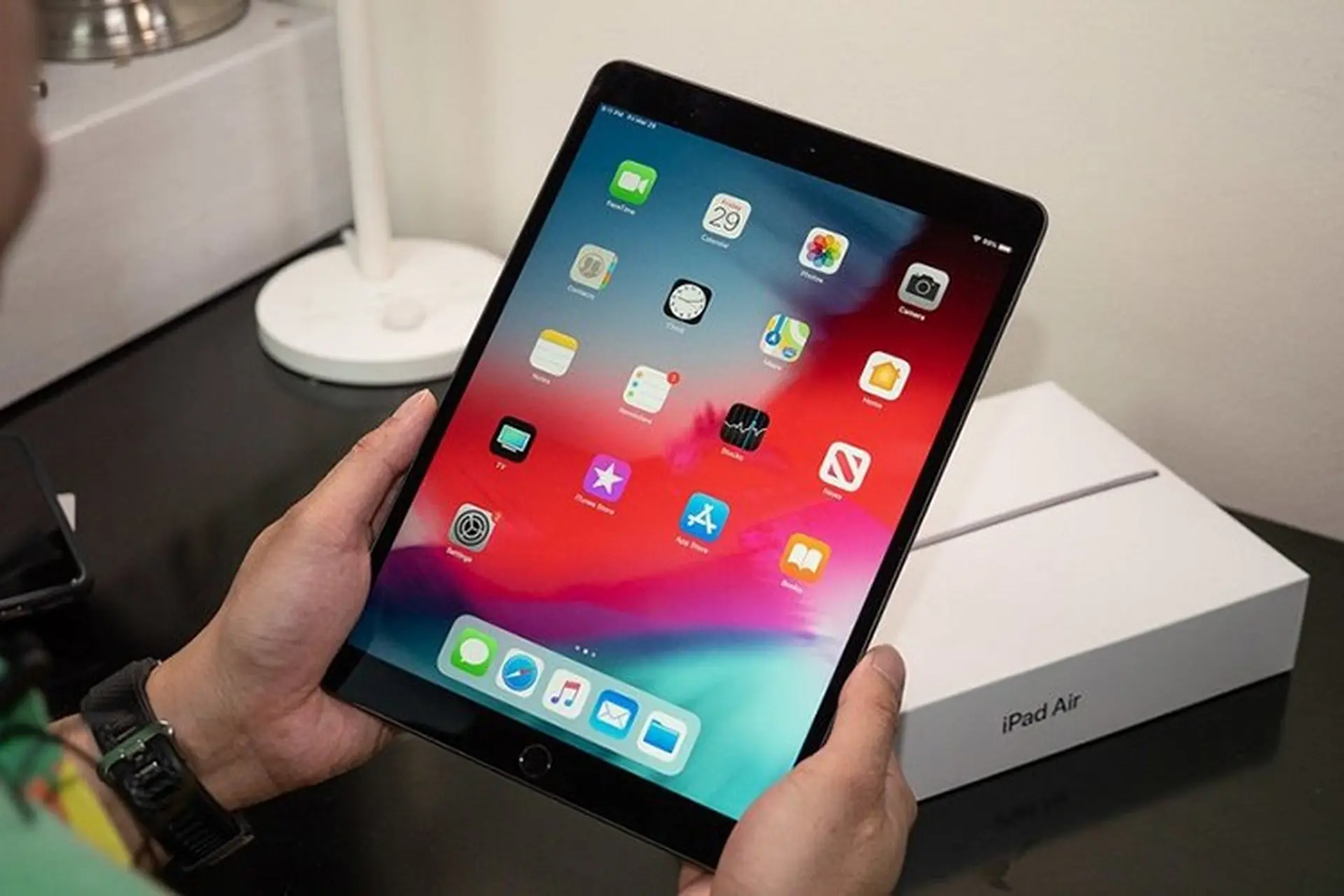 Apple ra mắt chương trình sửa chữa miễn phí cho iPad Air 3 bị lỗi màn hình