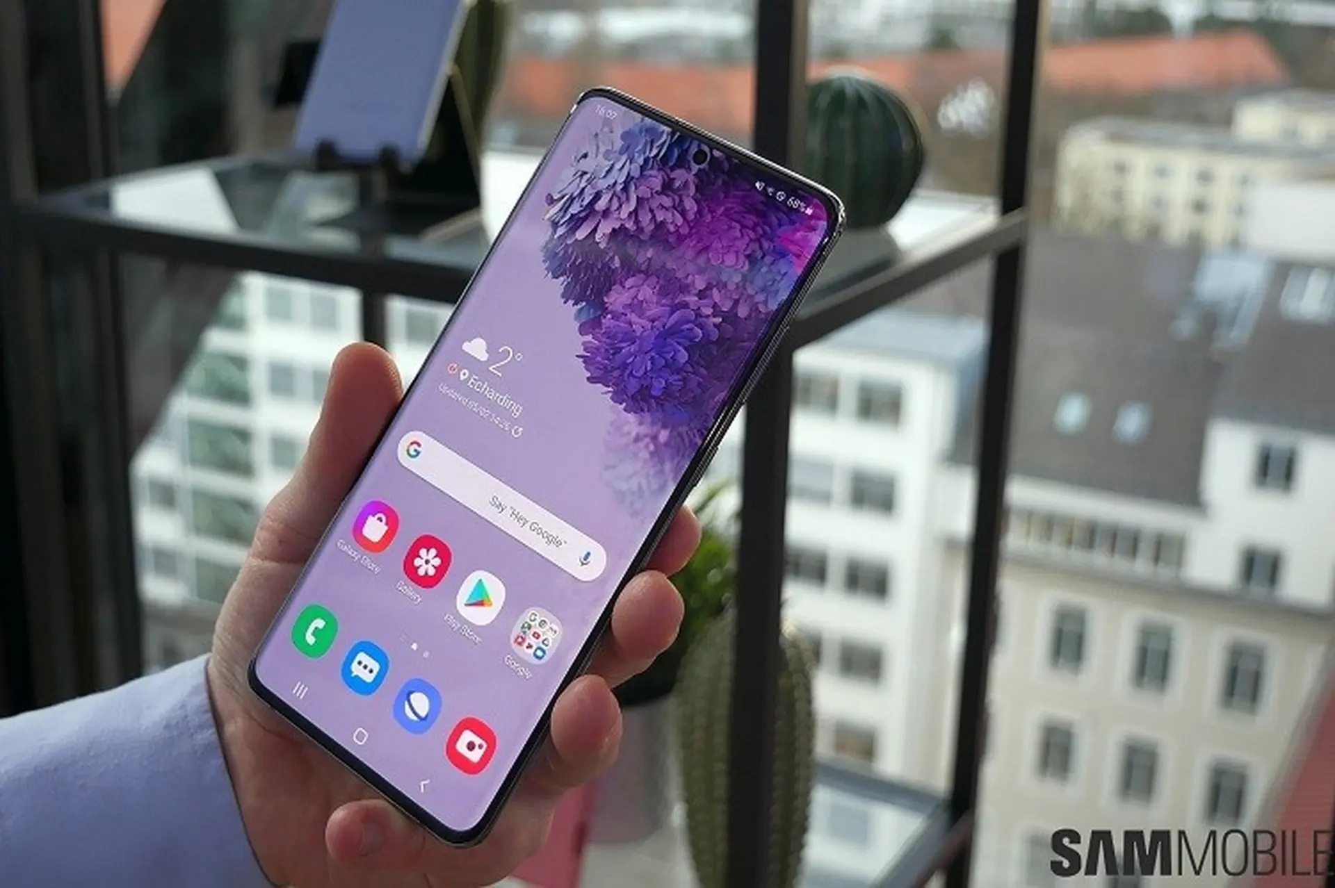 Tốc độ làm tươi màn hình 120Hz của Galaxy S20 là tuyệt vời, nhưng vẫn có những hạn chế