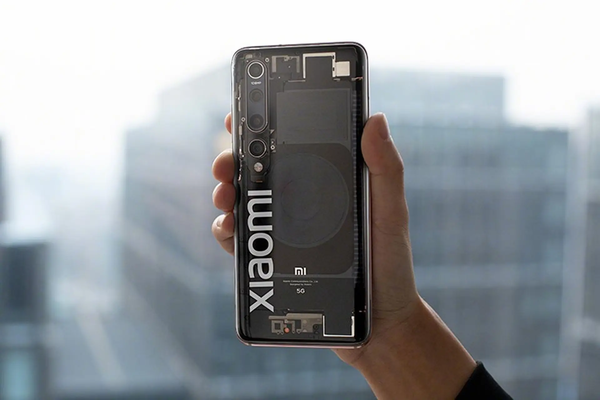 Những hình ảnh ấn tượng của Xiaomi Mi 10 Transparent Edition mặt lưng trong suốt