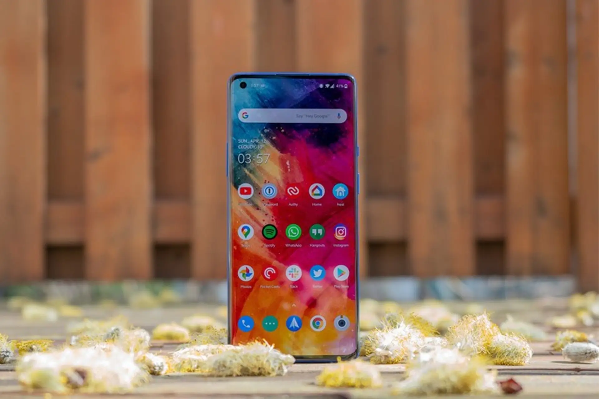 Đánh giá OnePlus 8 Pro: Đắt có xắt ra miếng?