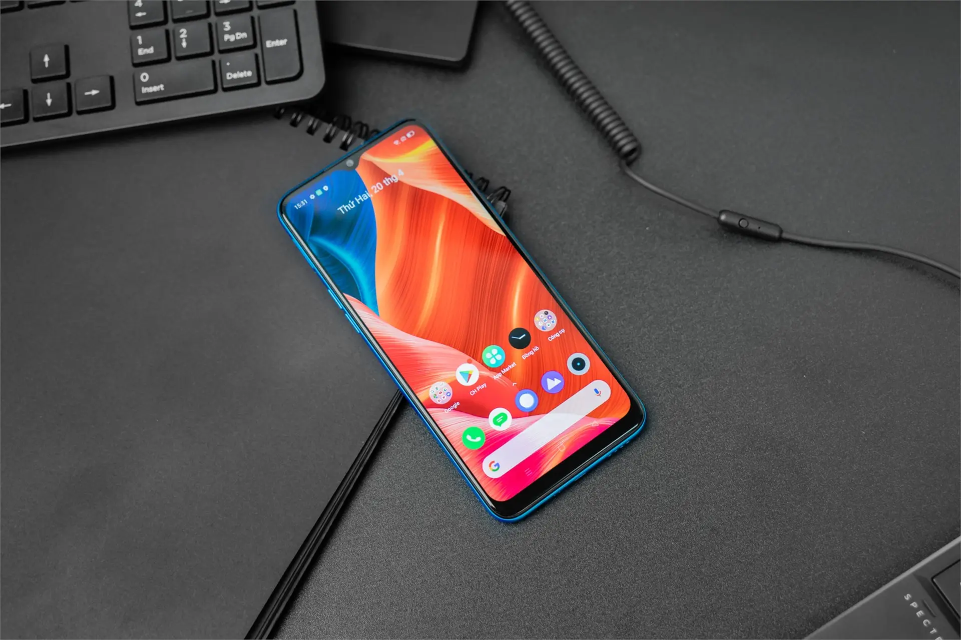https://fptshop.com.vn/
